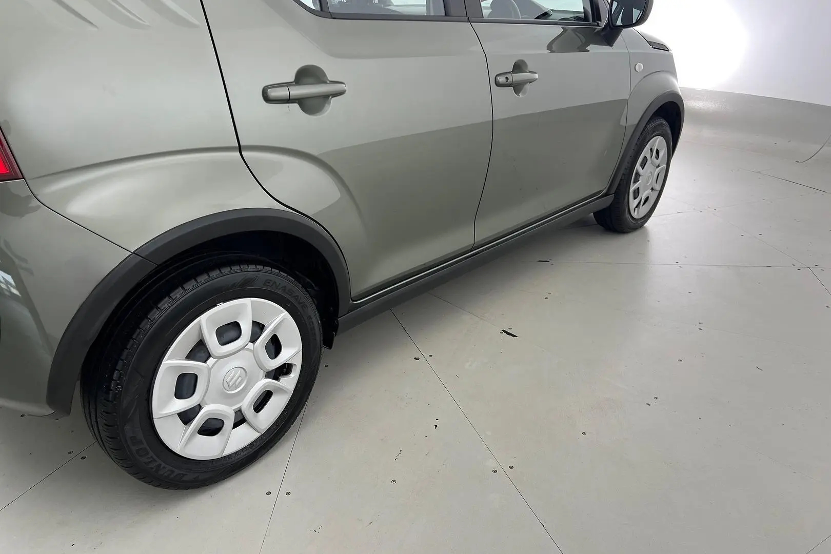 2022 Suzuki Ignis Gallery Image 5