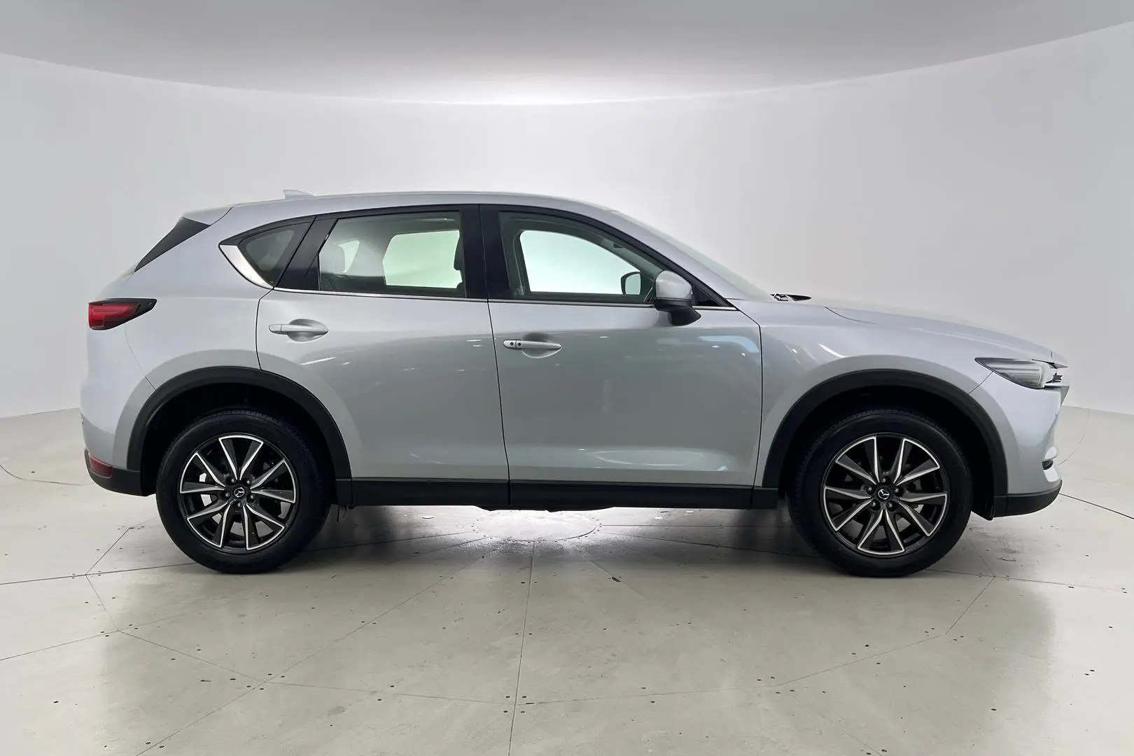 2017 Mazda CX-5 Gallery Image 5