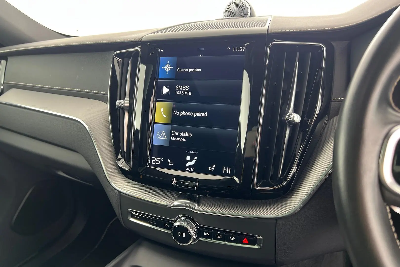 2020 Volvo XC60 Gallery Image 19