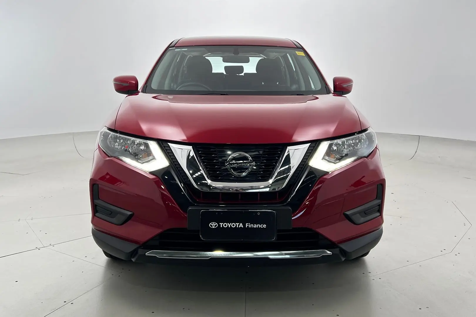 2019 Nissan X-TRAIL Gallery Image 10