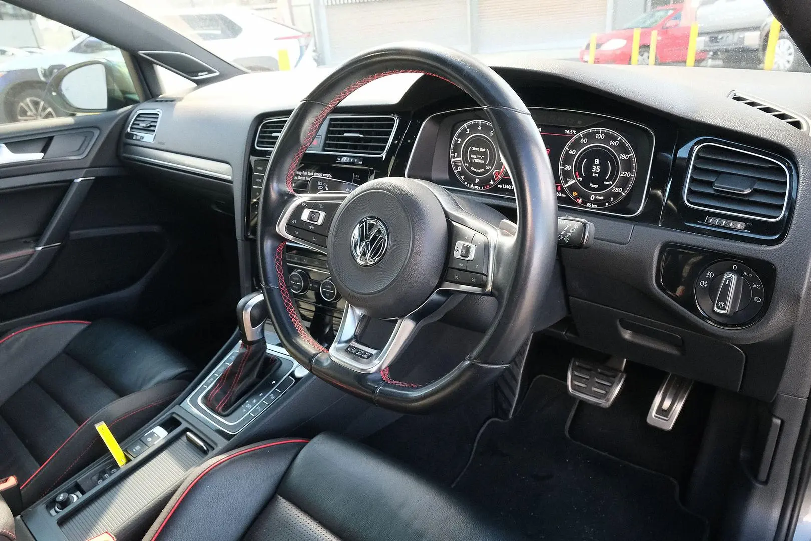 2019 Volkswagen Golf Gallery Image 7