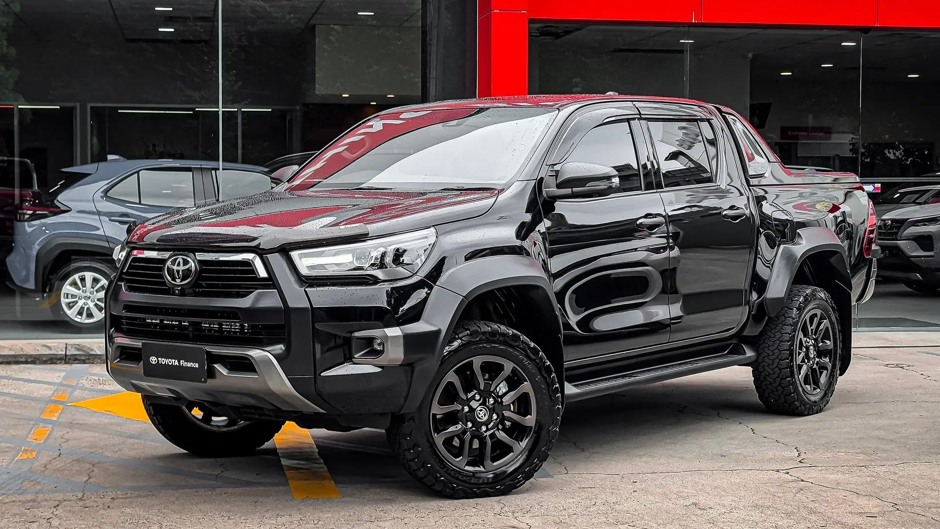 2022 Toyota Hilux Gallery Image 10