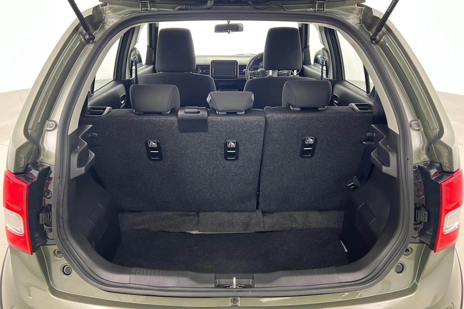 2022 Suzuki Ignis Gallery Image 20