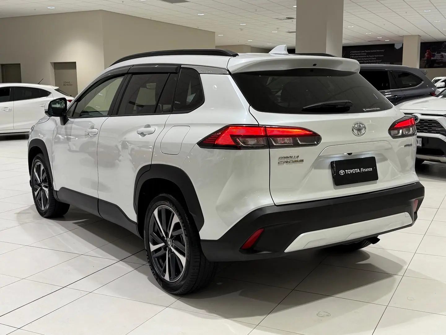 2023 Toyota Corolla Cross Gallery Image 8