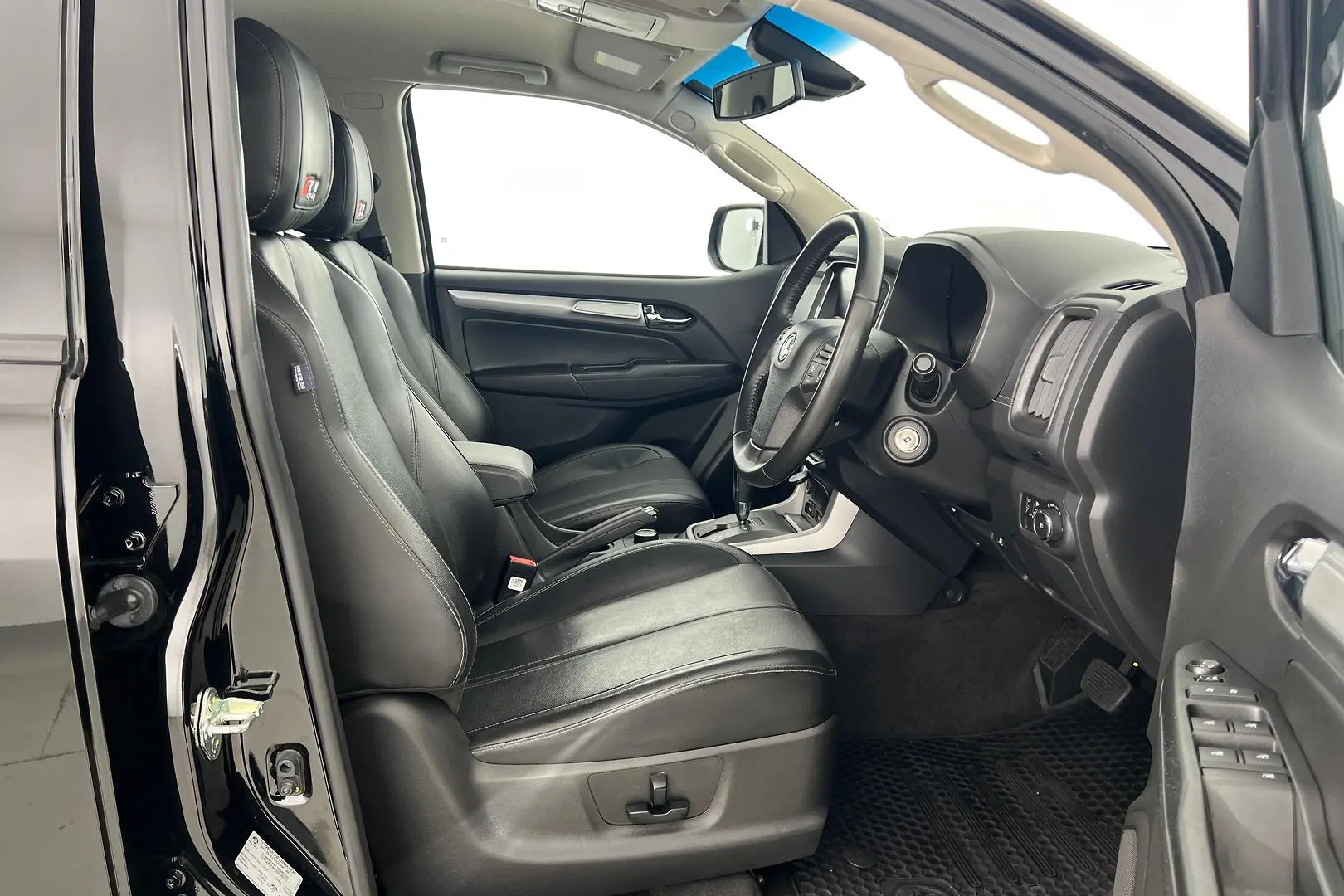 2019 Holden Colorado Gallery Image 11