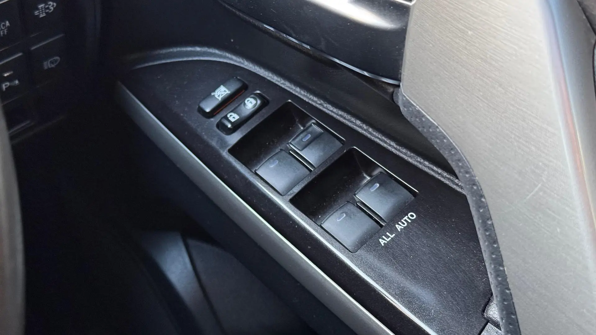 2020 Toyota Landcruiser Gallery Image 42