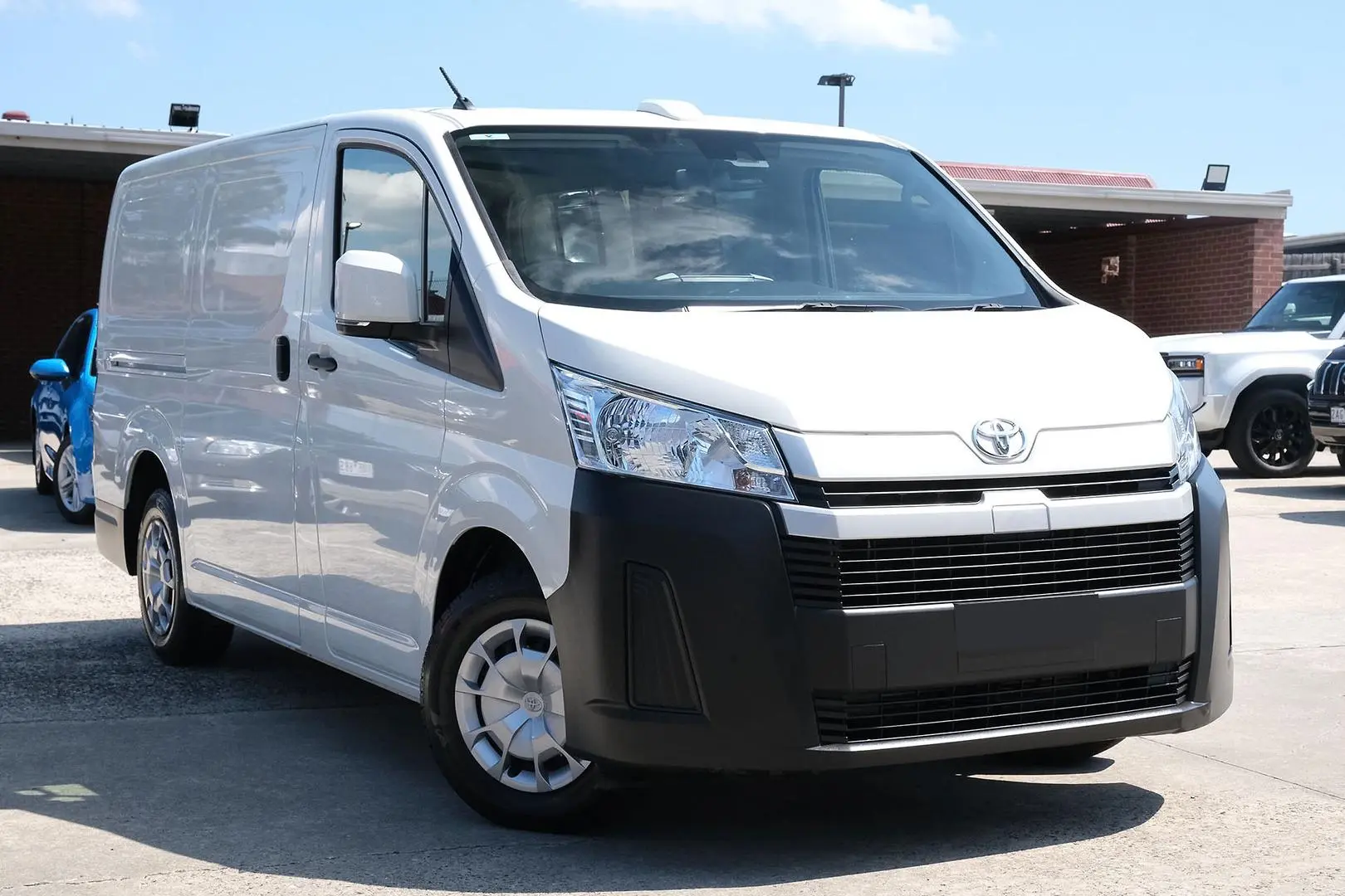 2022 Toyota Hiace Gallery Image 1