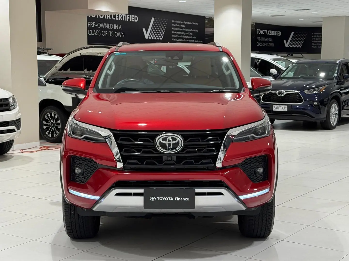 2024 Toyota Fortuner Gallery Image 4