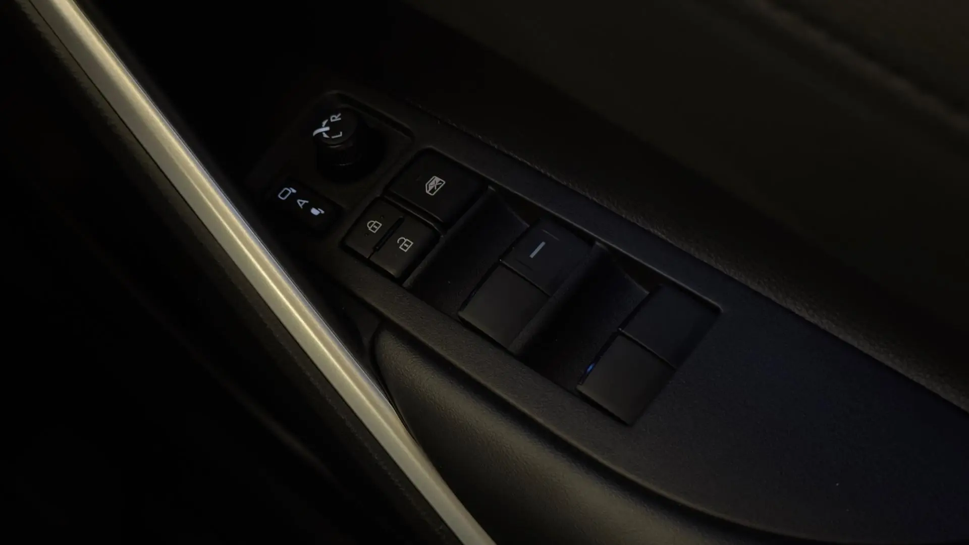 2024 Toyota Corolla Cross Gallery Image 22