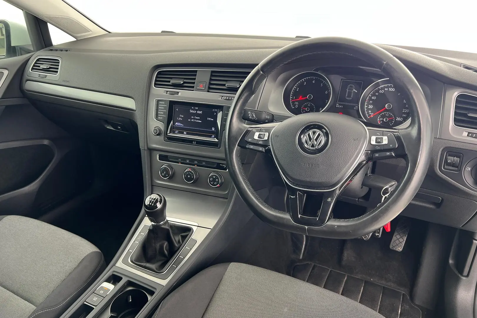 2013 Volkswagen Golf Gallery Image 3