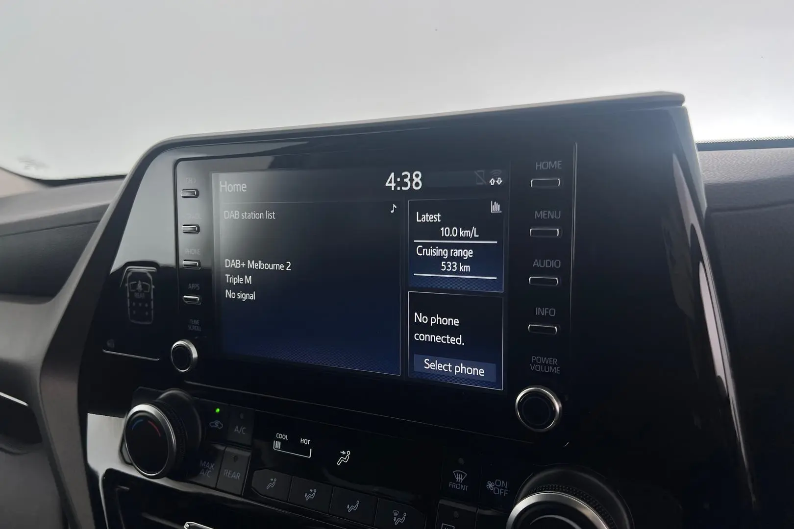 2022 Toyota Kluger Gallery Image 15
