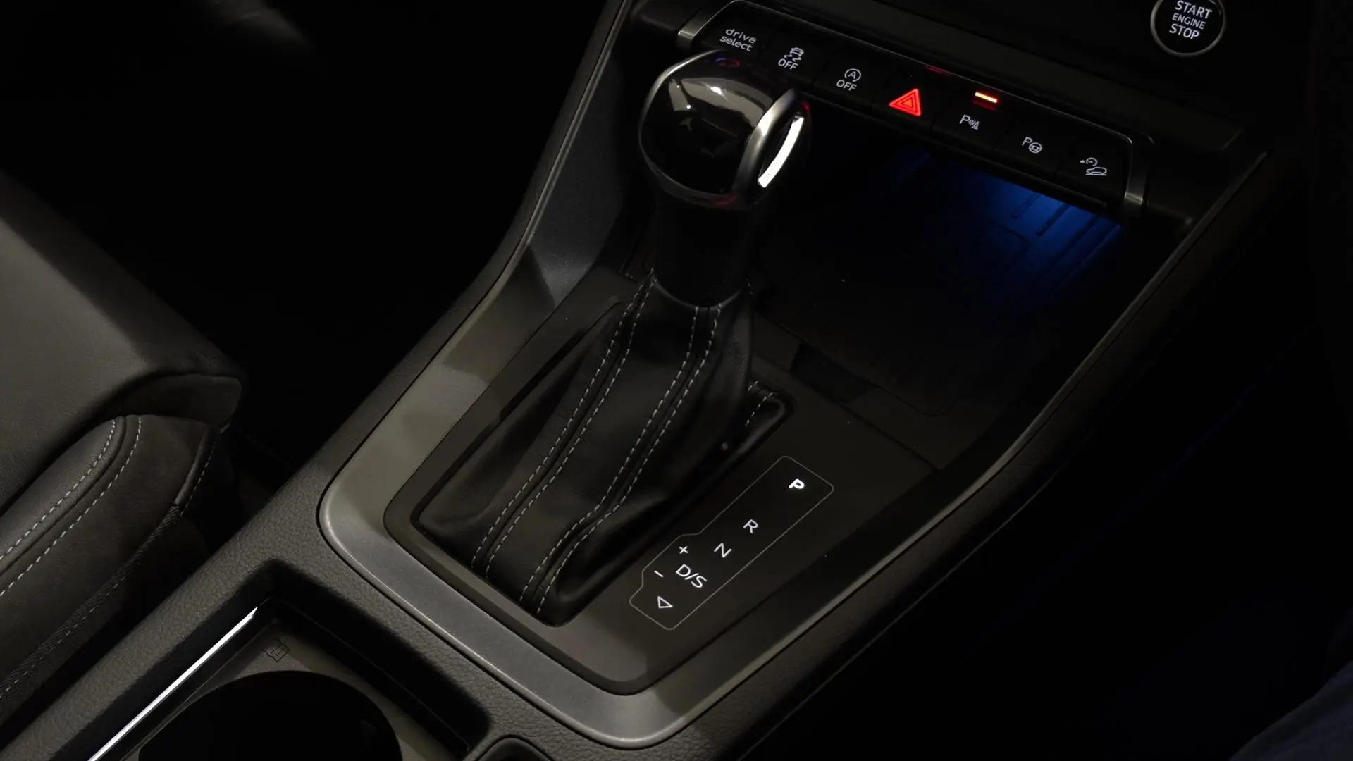 2022 Audi Q3 Gallery Image 18