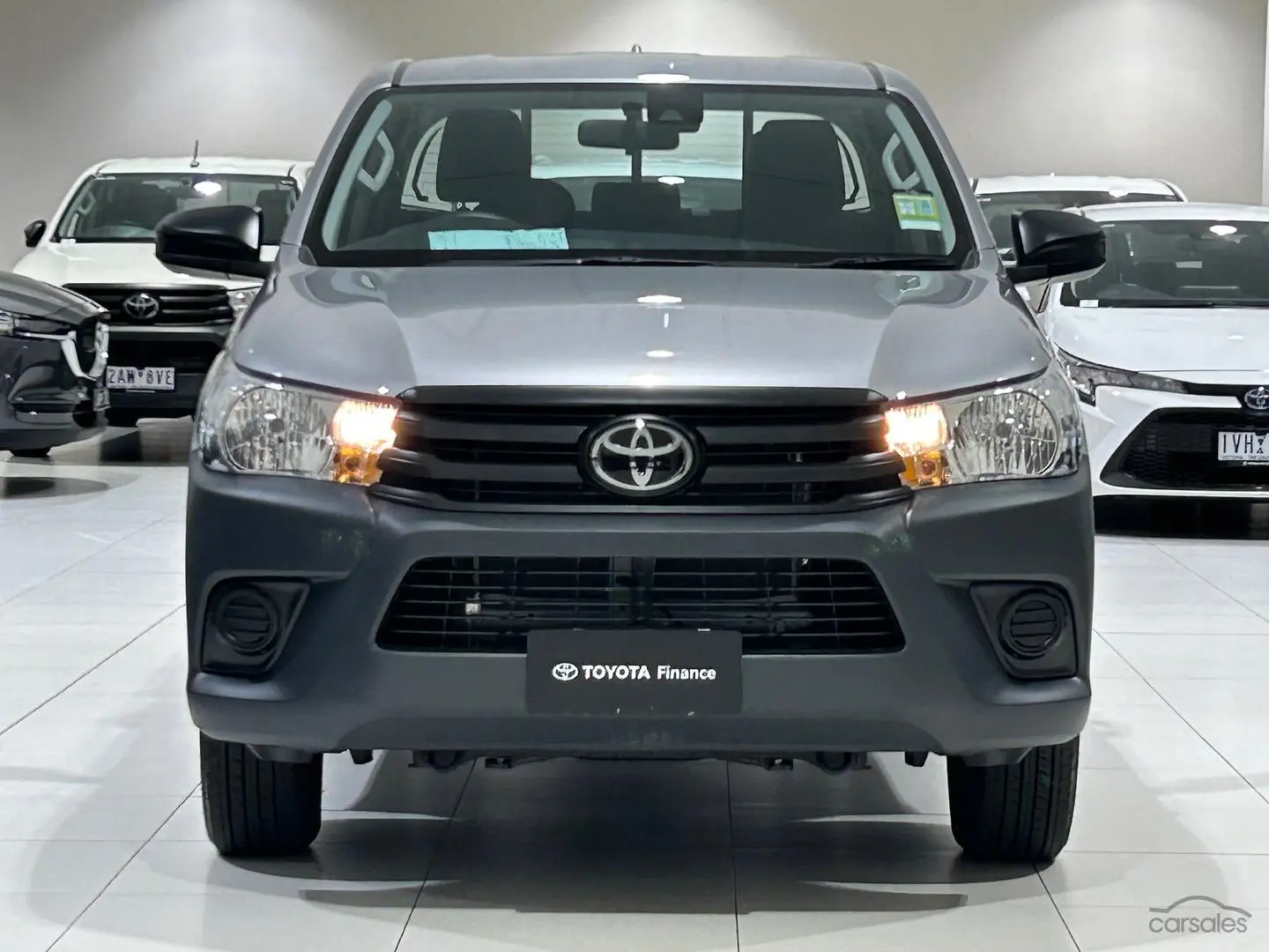 2022 Toyota Hilux Image 4