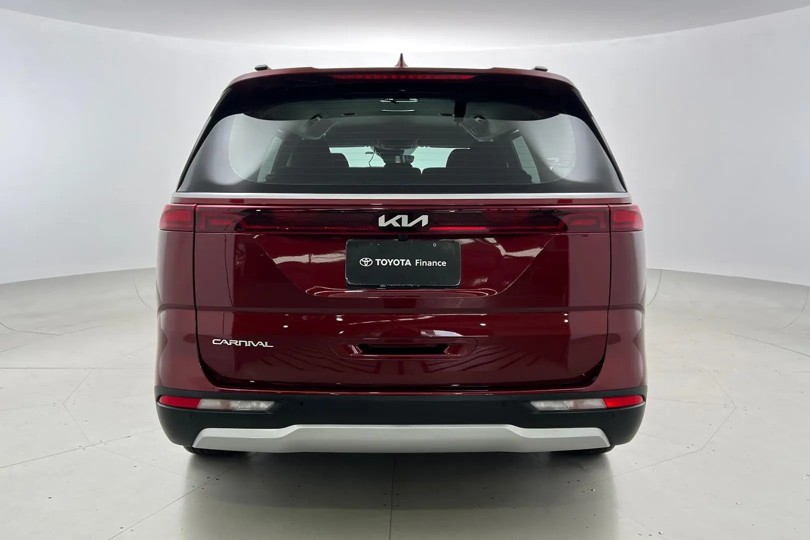 2023 Kia Carnival Gallery Image 6