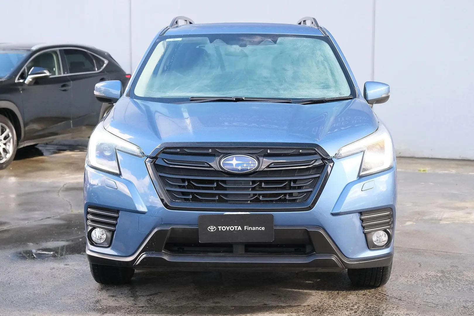 2023 Subaru Forester Gallery Image 3