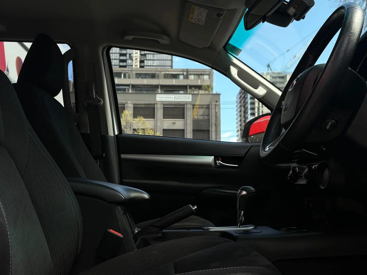2022 Toyota Hilux Gallery Image 11