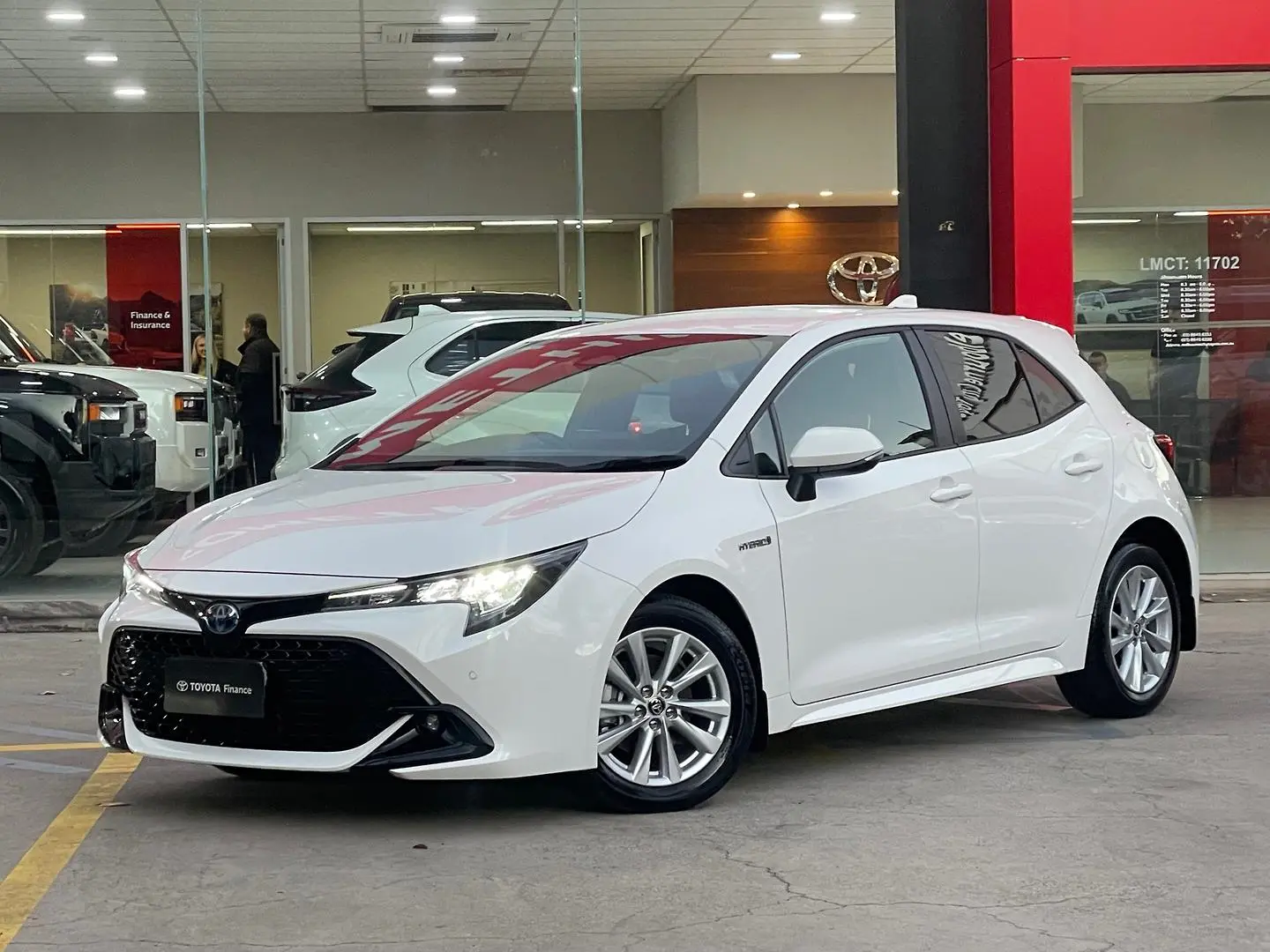 2024 Toyota Corolla Gallery Image 3