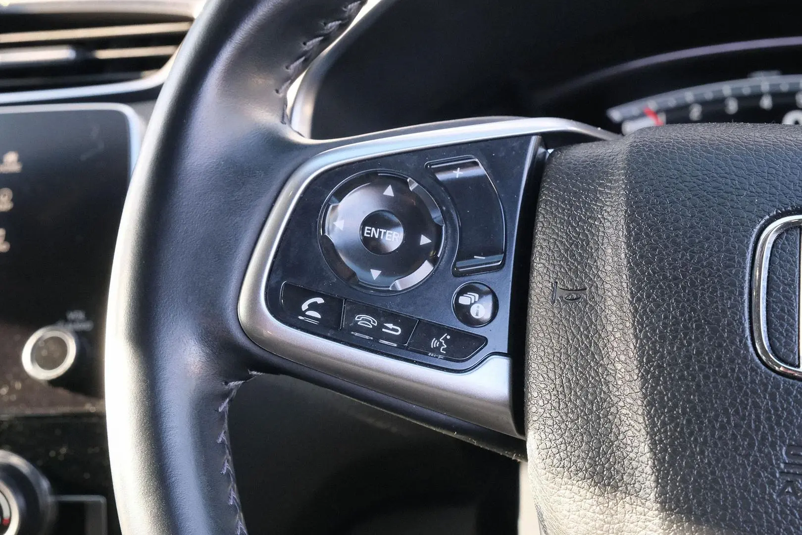 2019 Honda CR-V Gallery Image 16