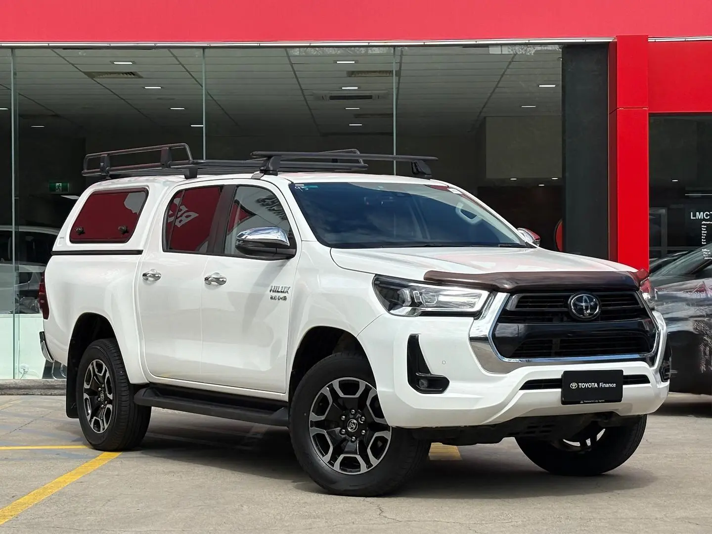 2022 Toyota Hilux Gallery Image 1