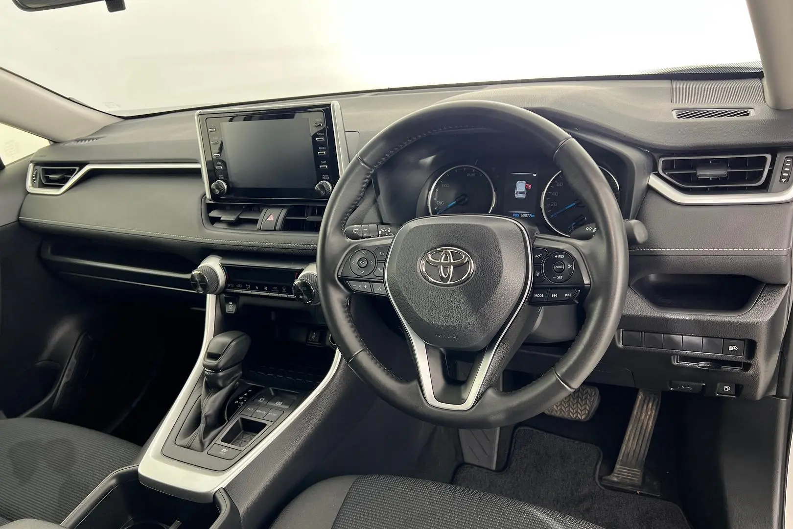 2022 Toyota RAV4 Gallery Image 3