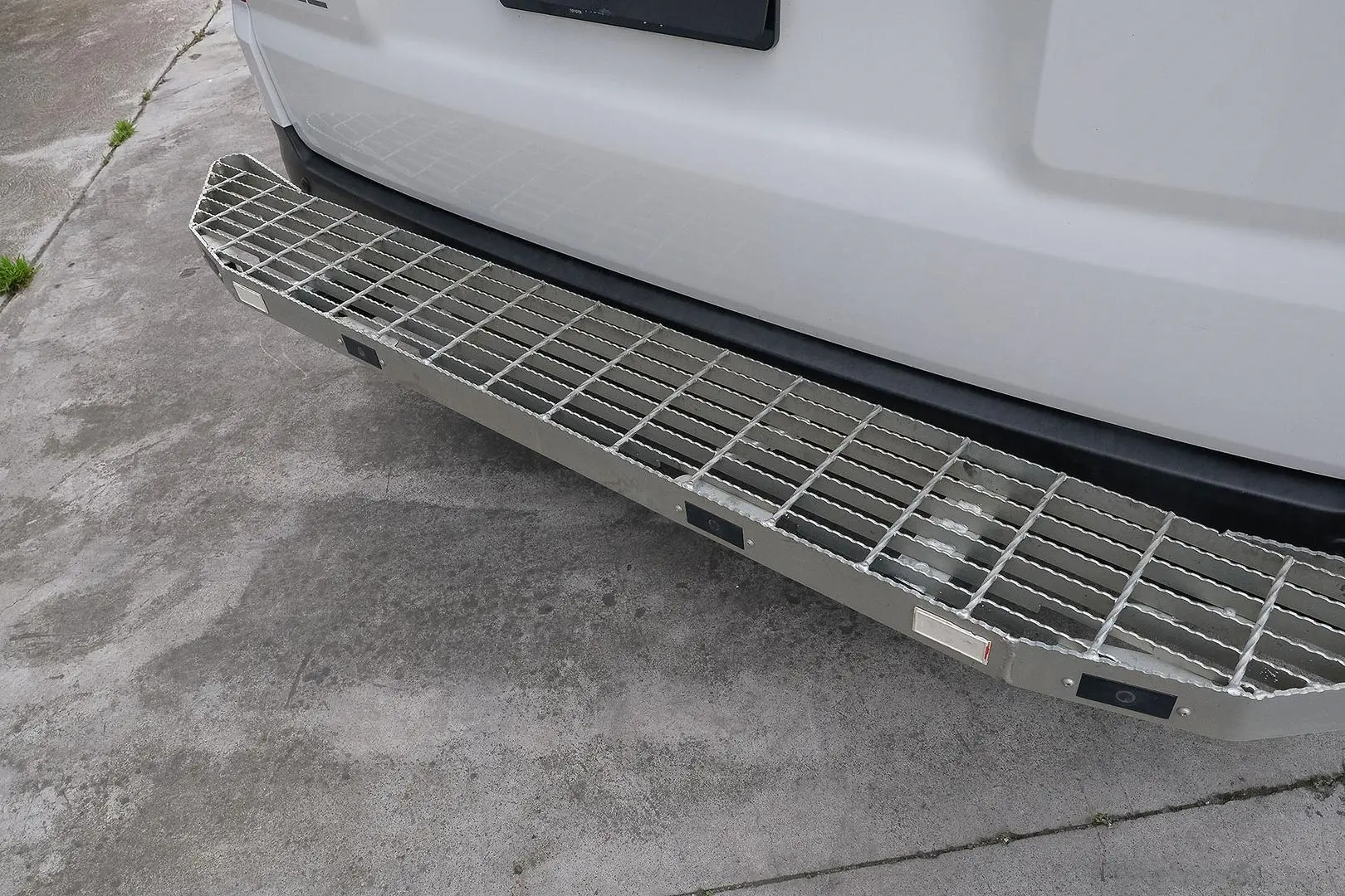 2021 Toyota Hiace Gallery Image 10