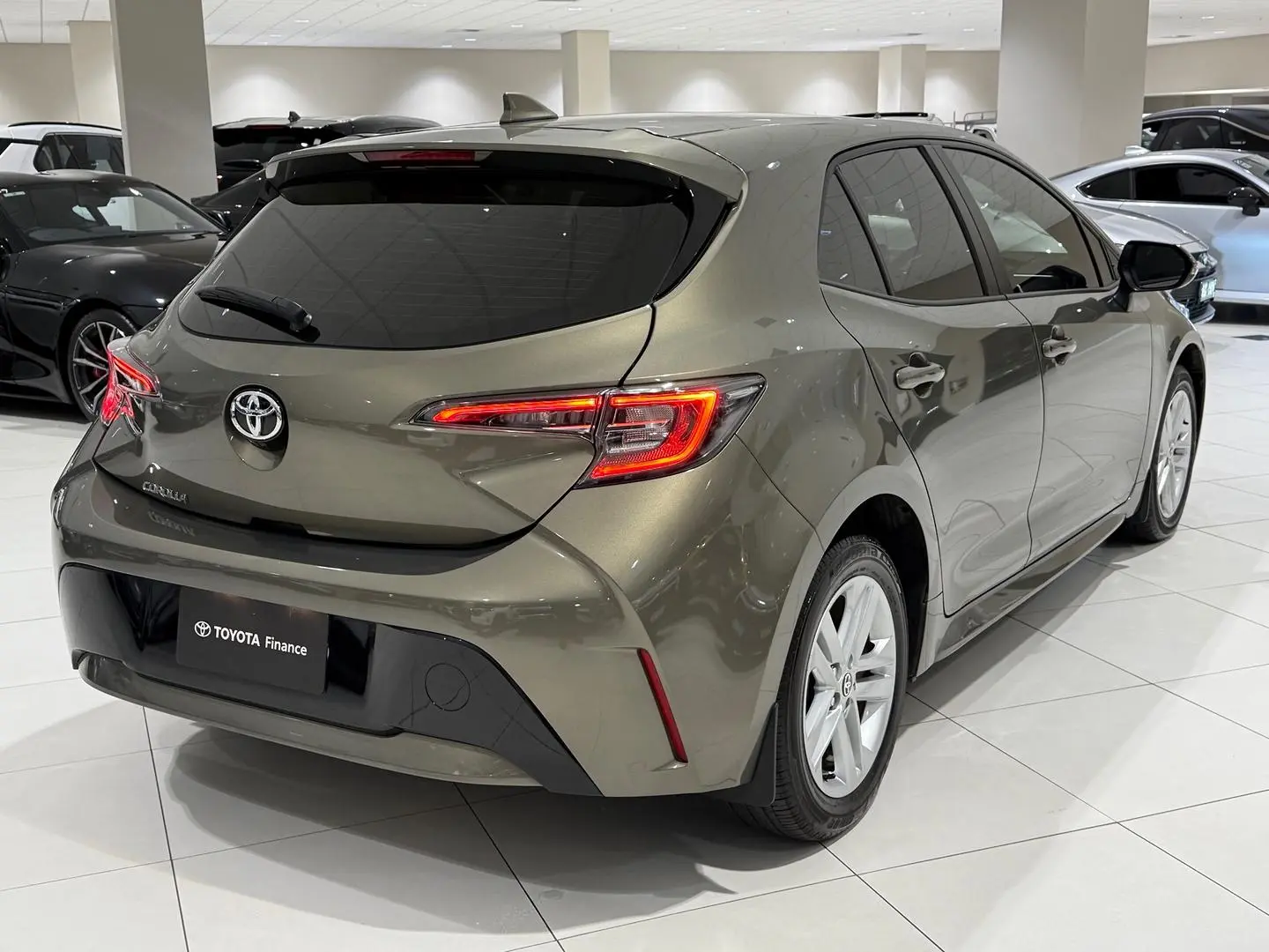 2019 Toyota Corolla Gallery Image 10