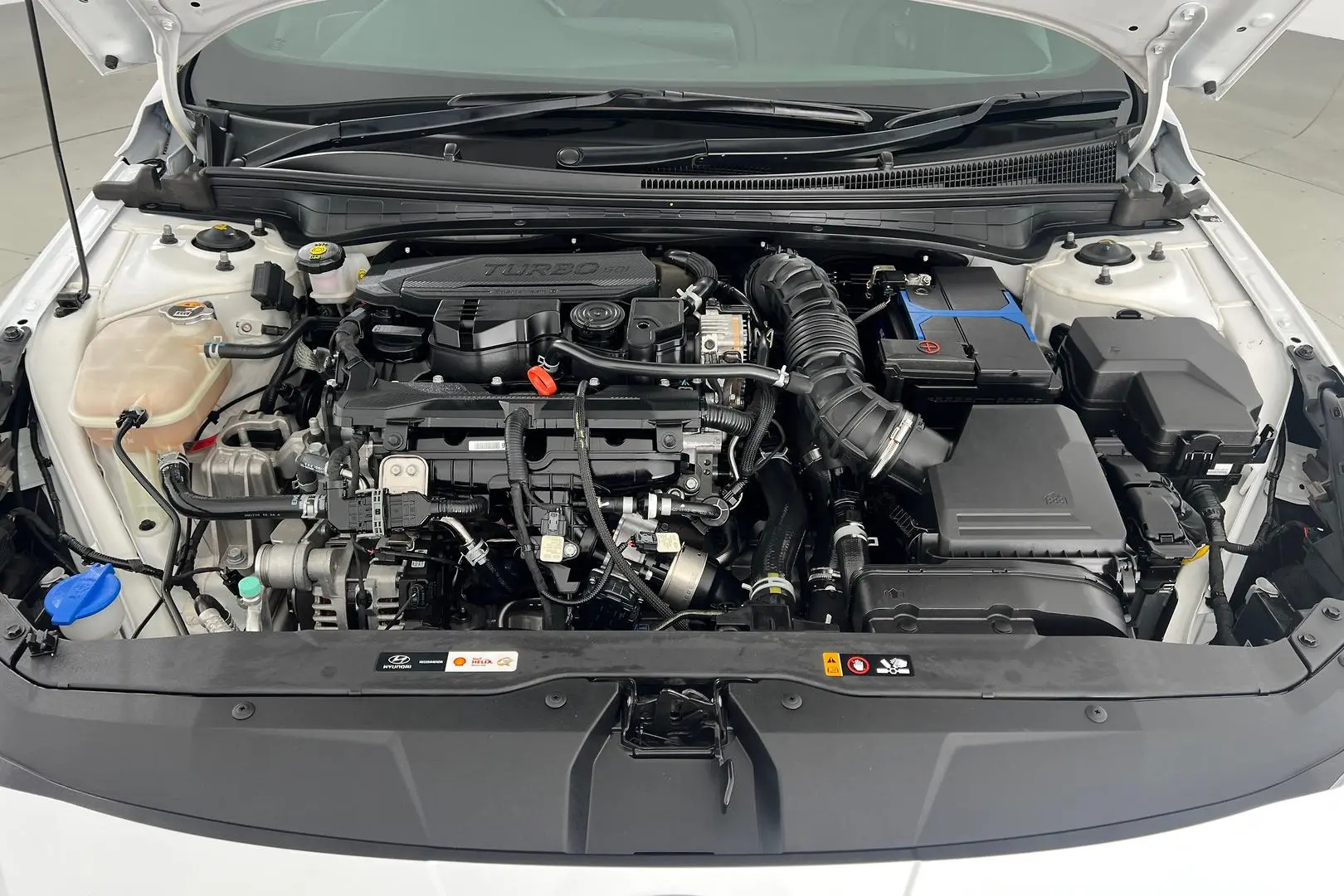 2020 Hyundai i30 Gallery Image 17