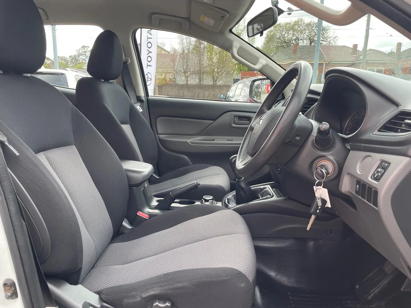 2018 Mitsubishi Triton Gallery Image 14