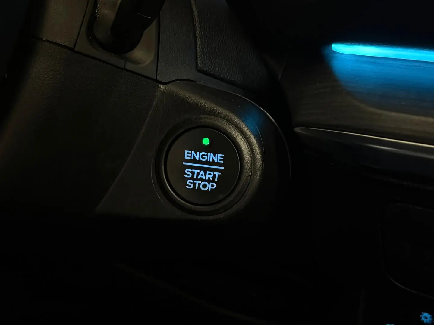 2024 Ford Everest Gallery Image 32