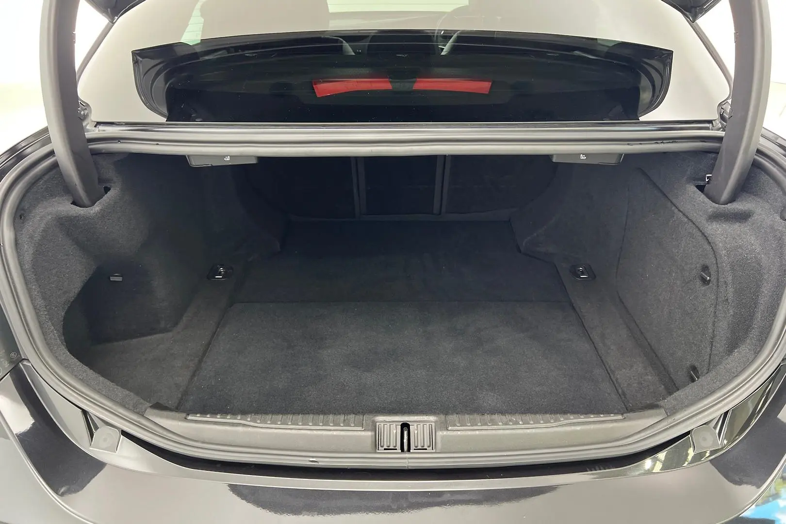 2019 Alfa Romeo Giulia Gallery Image 24