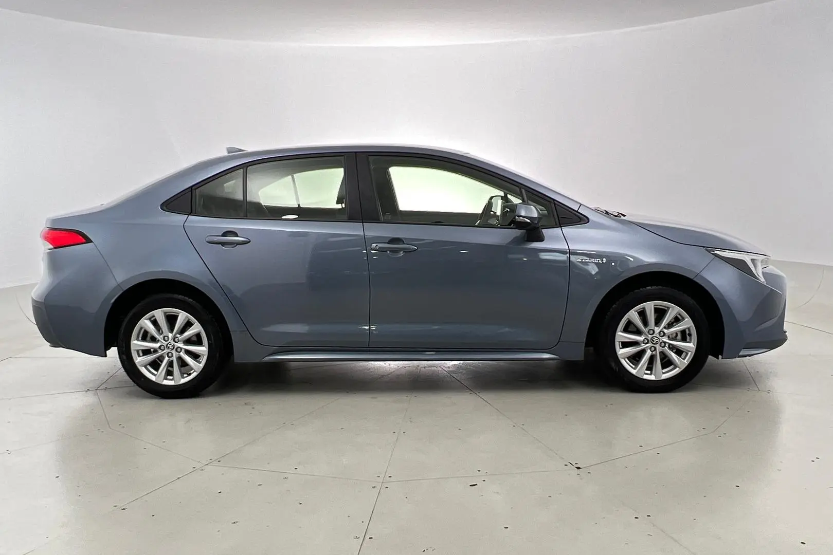 2024 Toyota Corolla Gallery Image 3