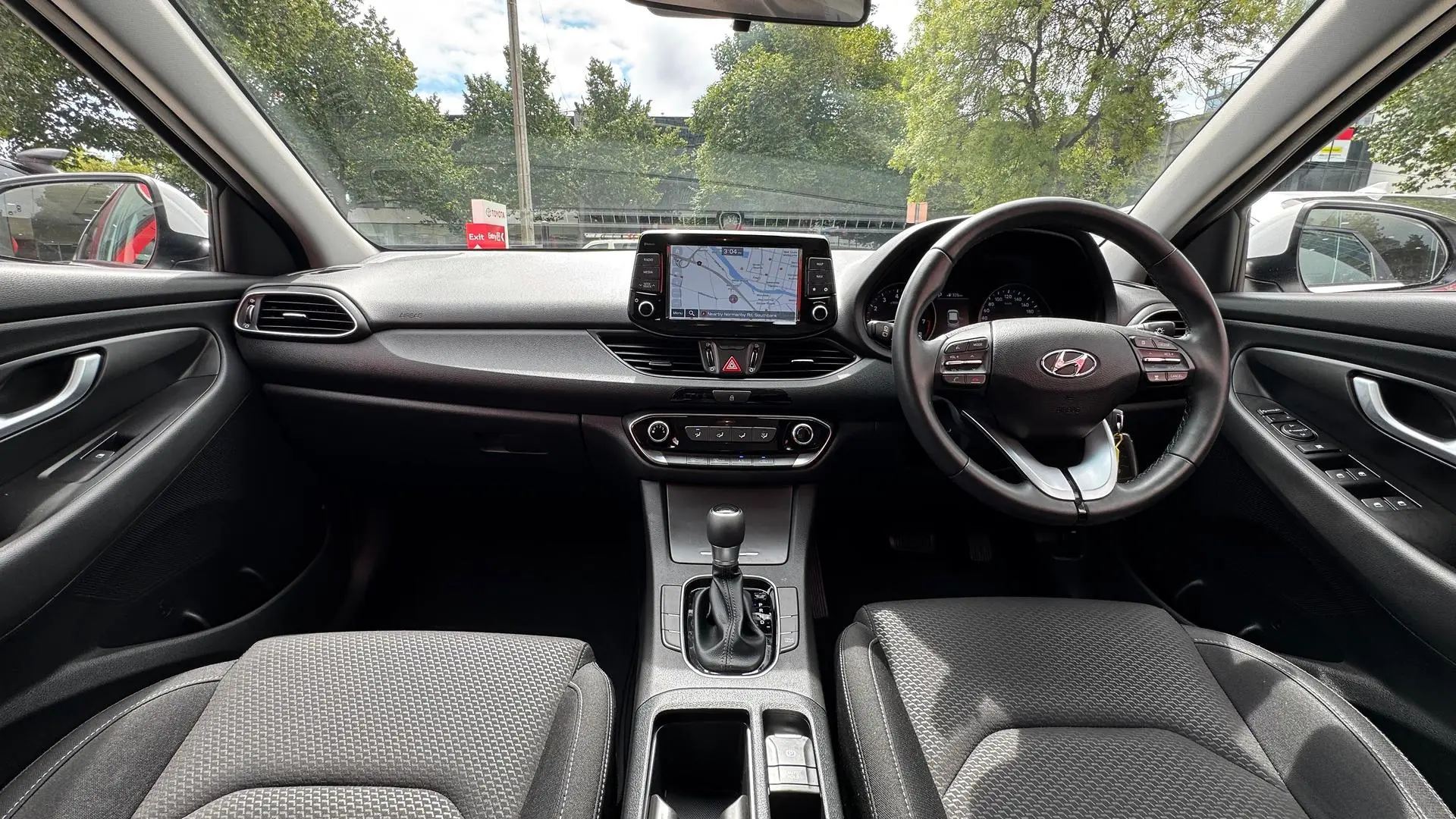 2019 Hyundai I30 Gallery Image 18