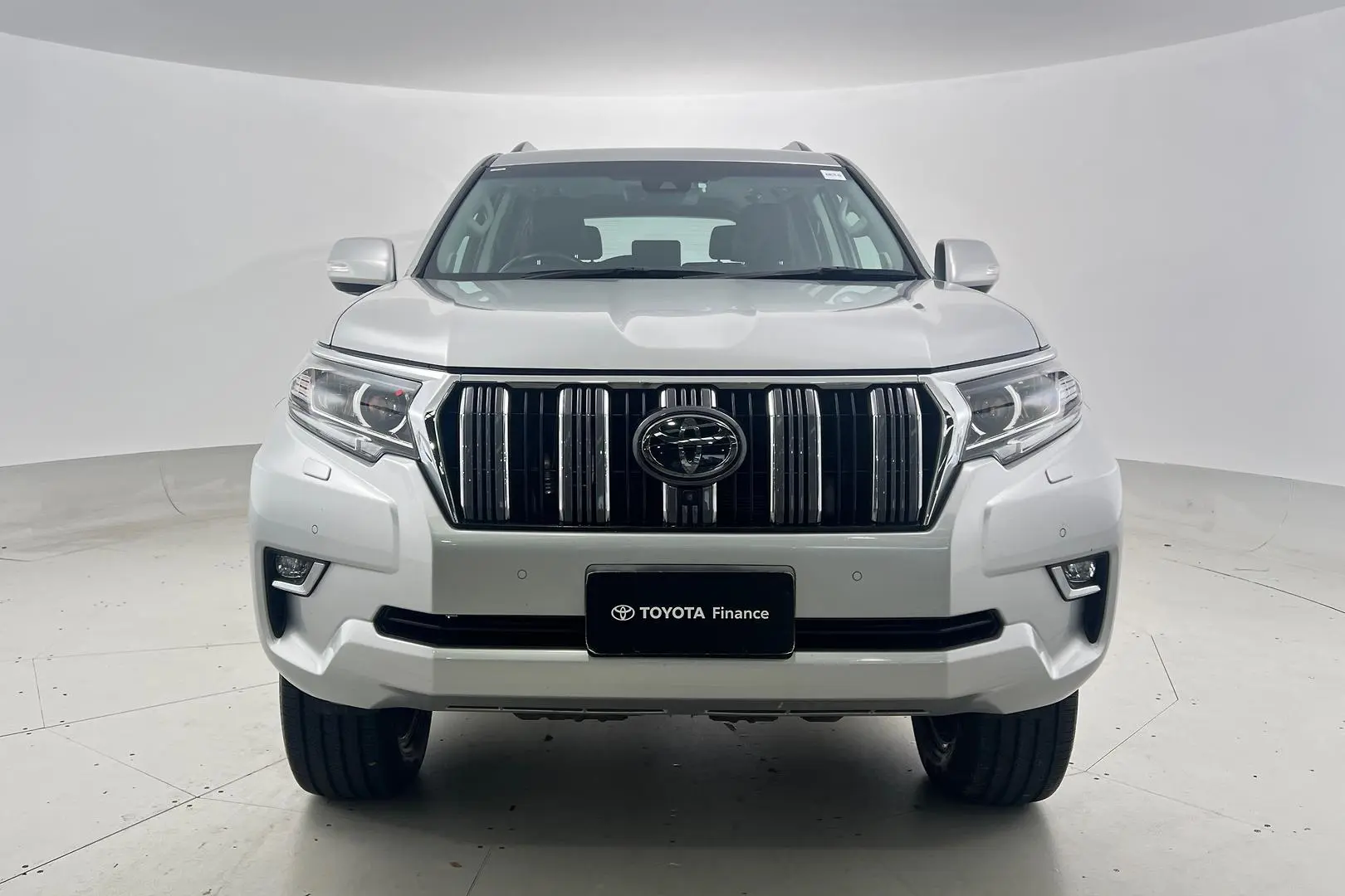 2021 Toyota Landcruiser Prado Gallery Image 6
