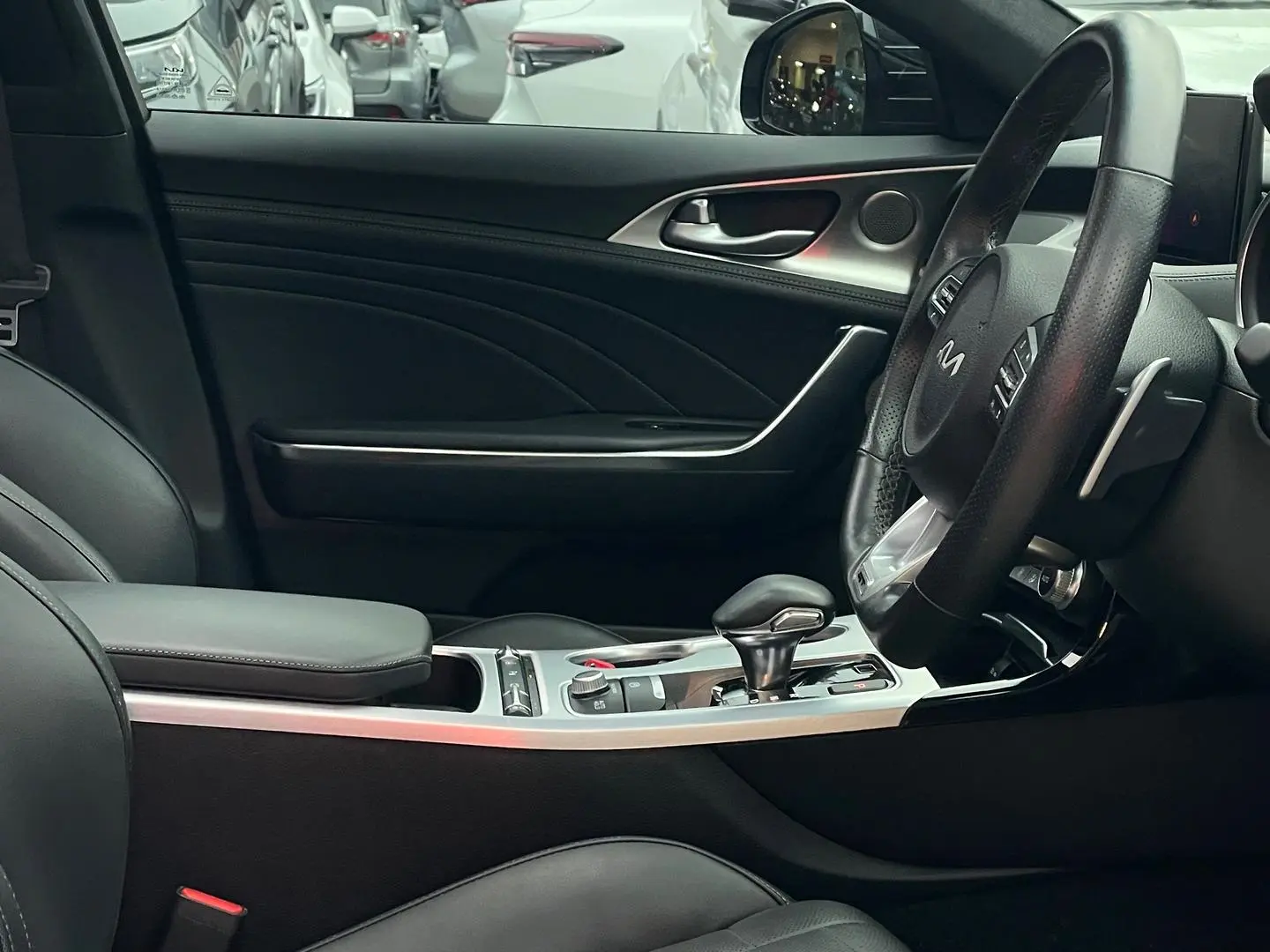 2022 Kia Stinger Gallery Image 12