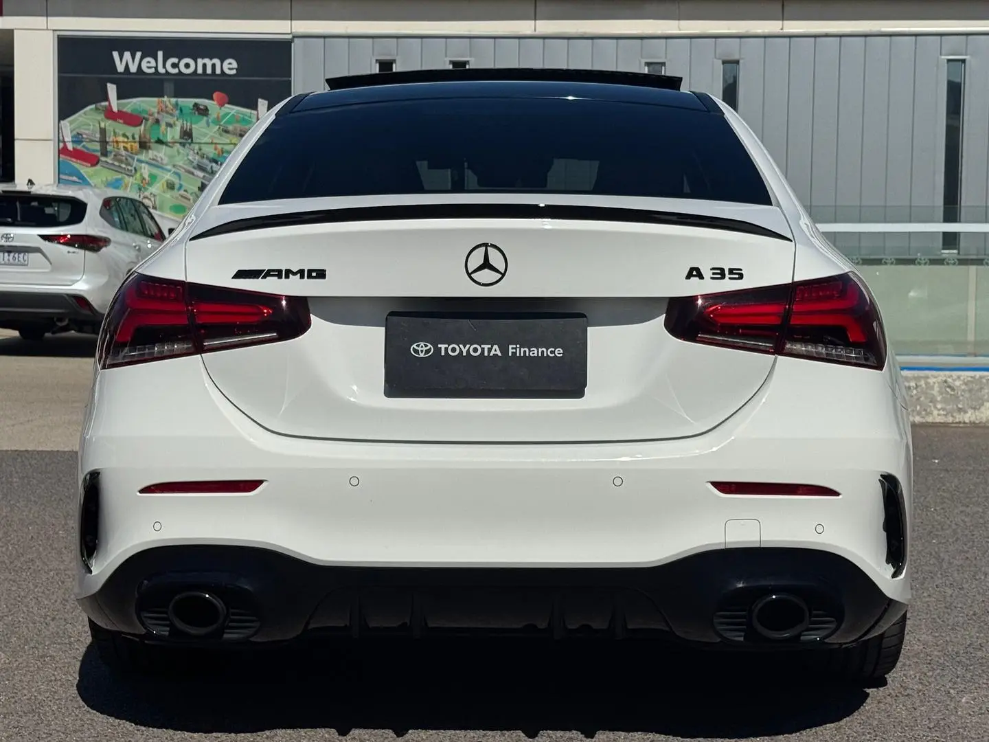 2021 Mercedes-Benz A-Class Gallery Image 6