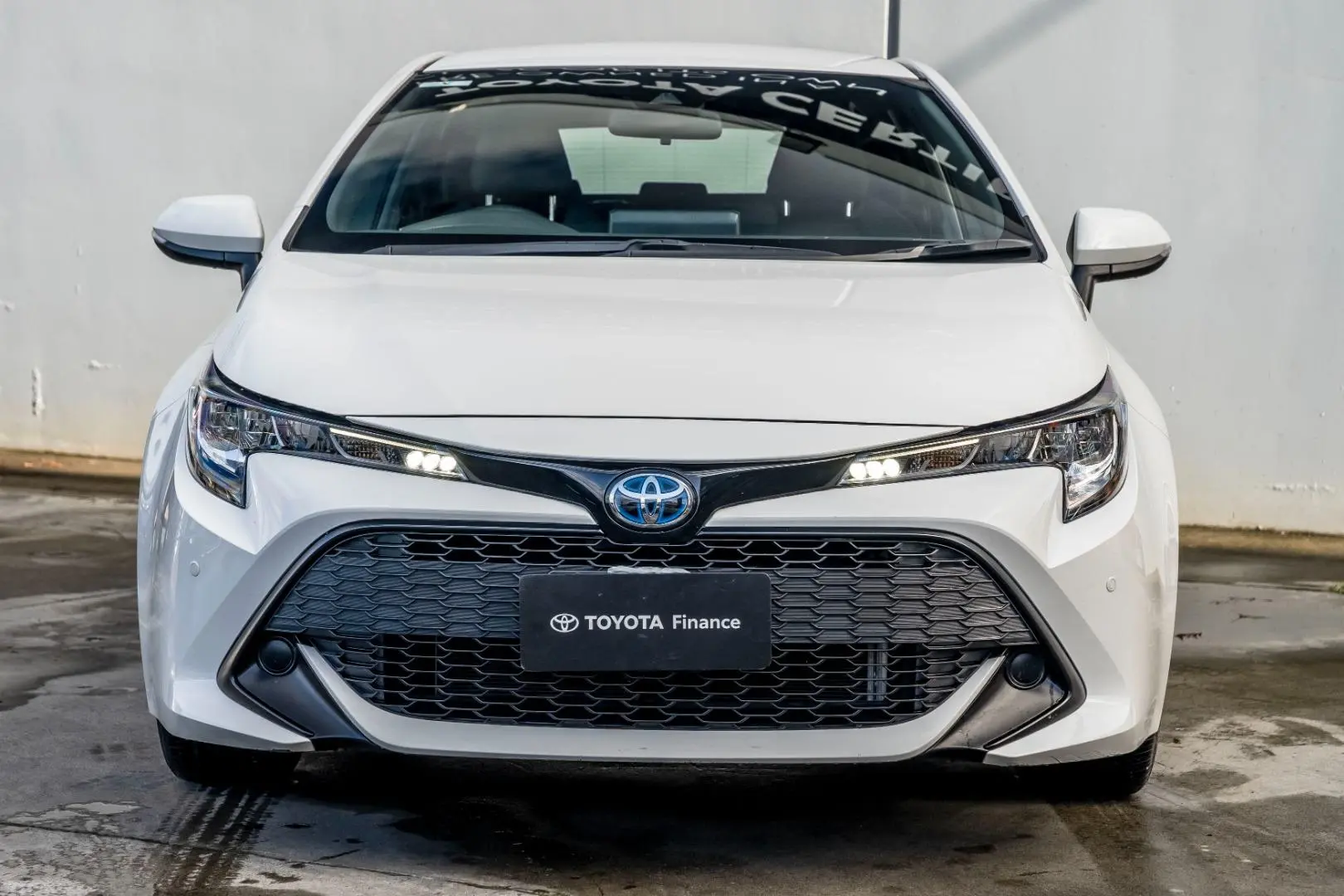 2020 Toyota Corolla Gallery Image 3