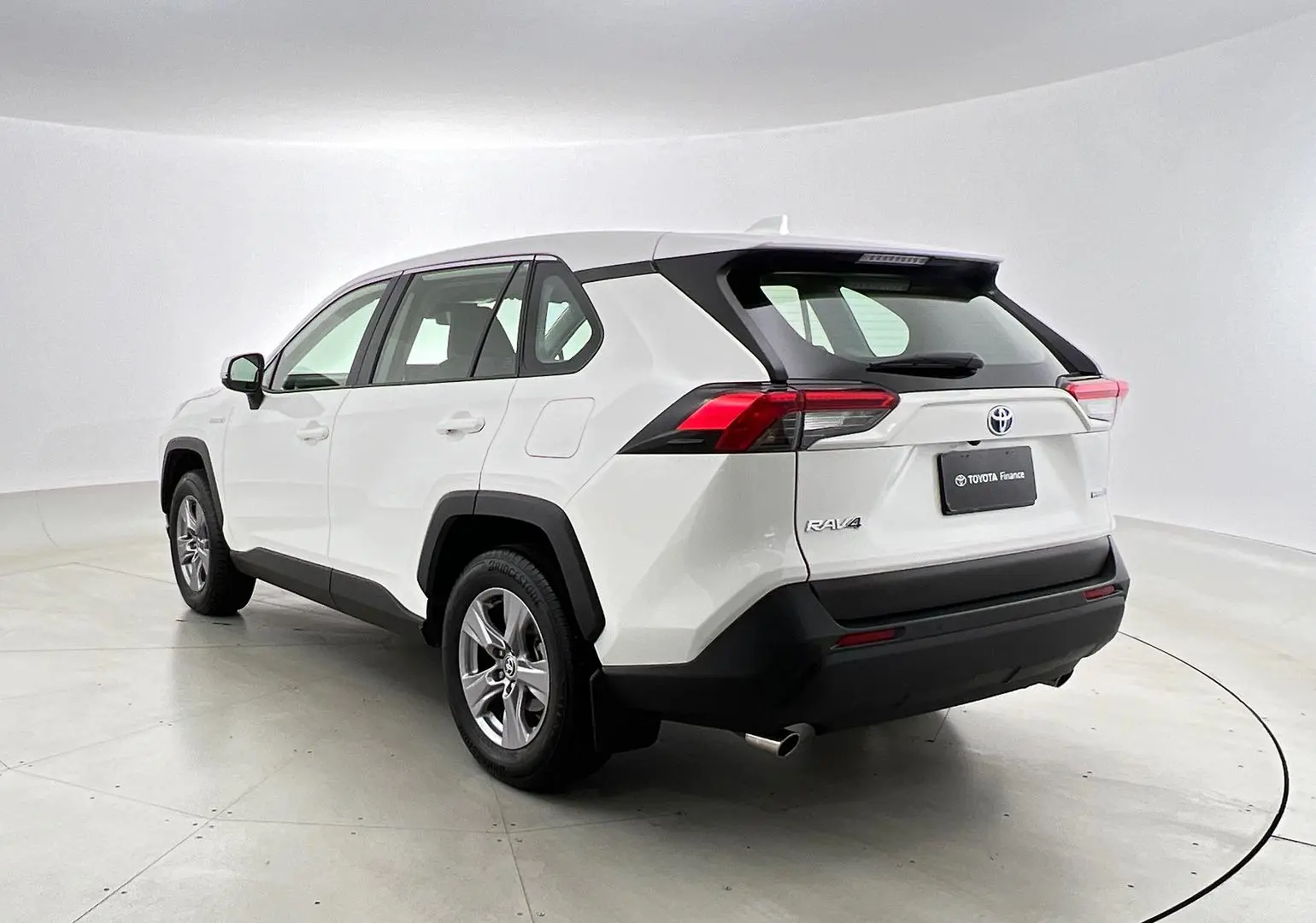 2024 Toyota Rav4 Gallery Image 6