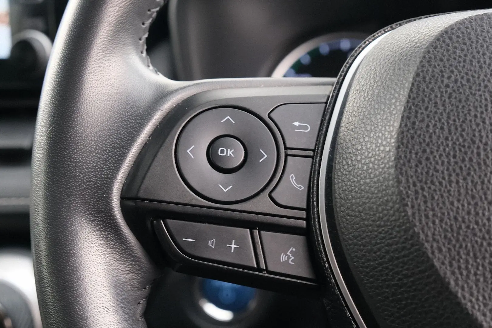 2021 Toyota RAV4 Gallery Image 15