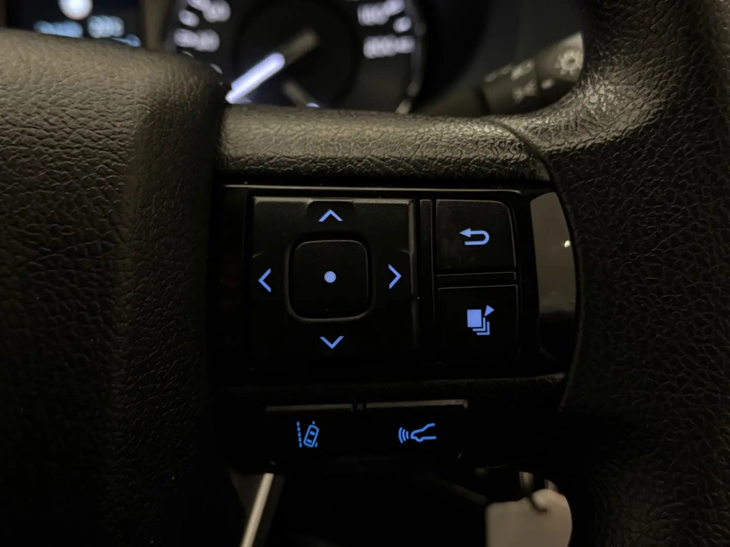 2022 Toyota Hilux Gallery Image 20