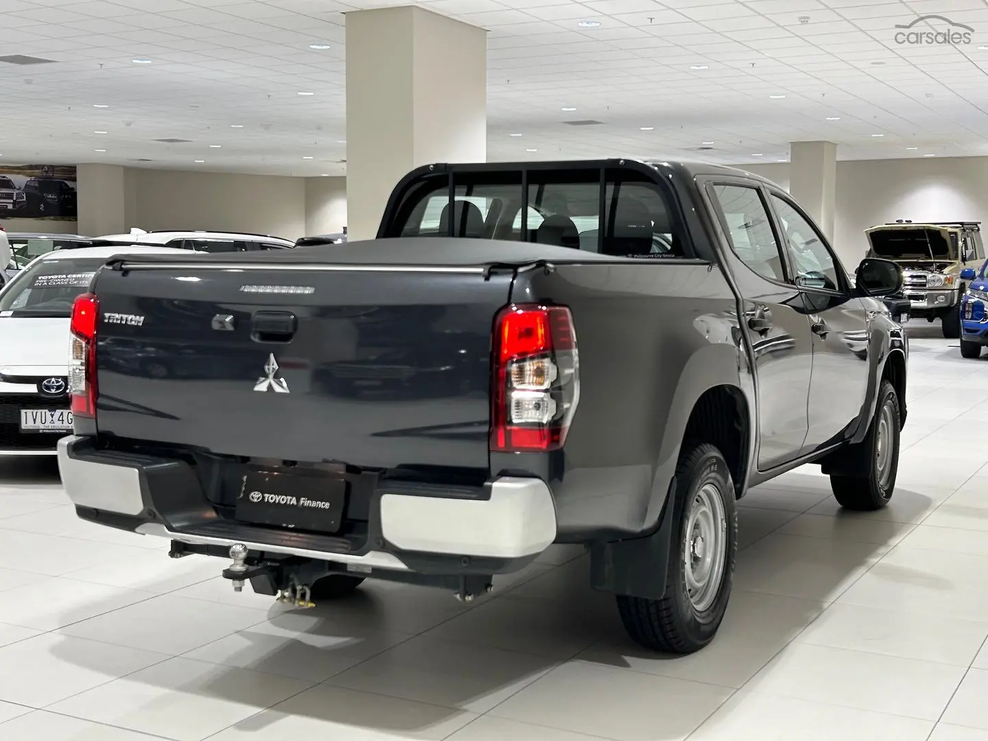 2021 Mitsubishi Triton Image 9