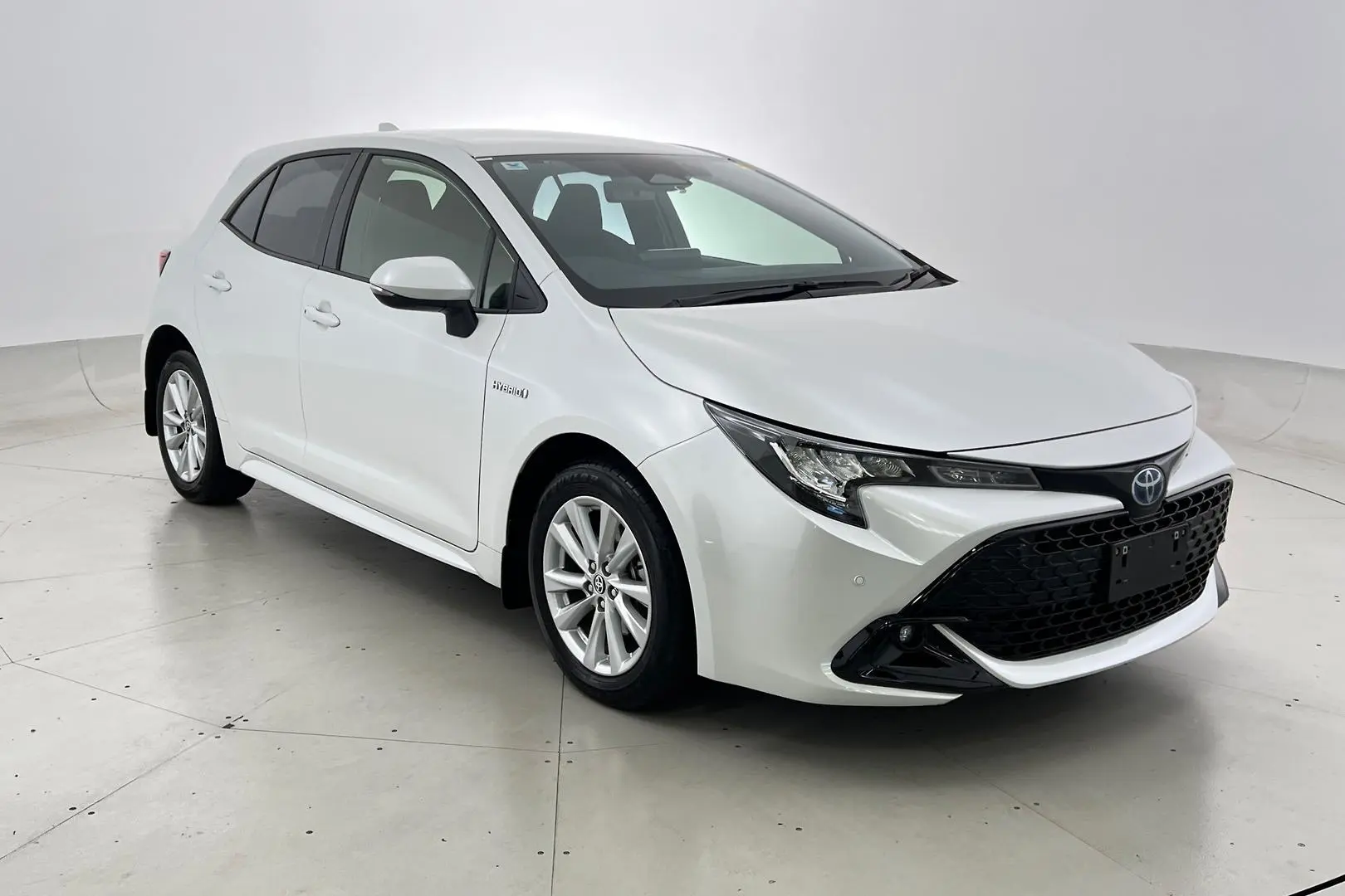2024 Toyota Corolla Gallery Image 1