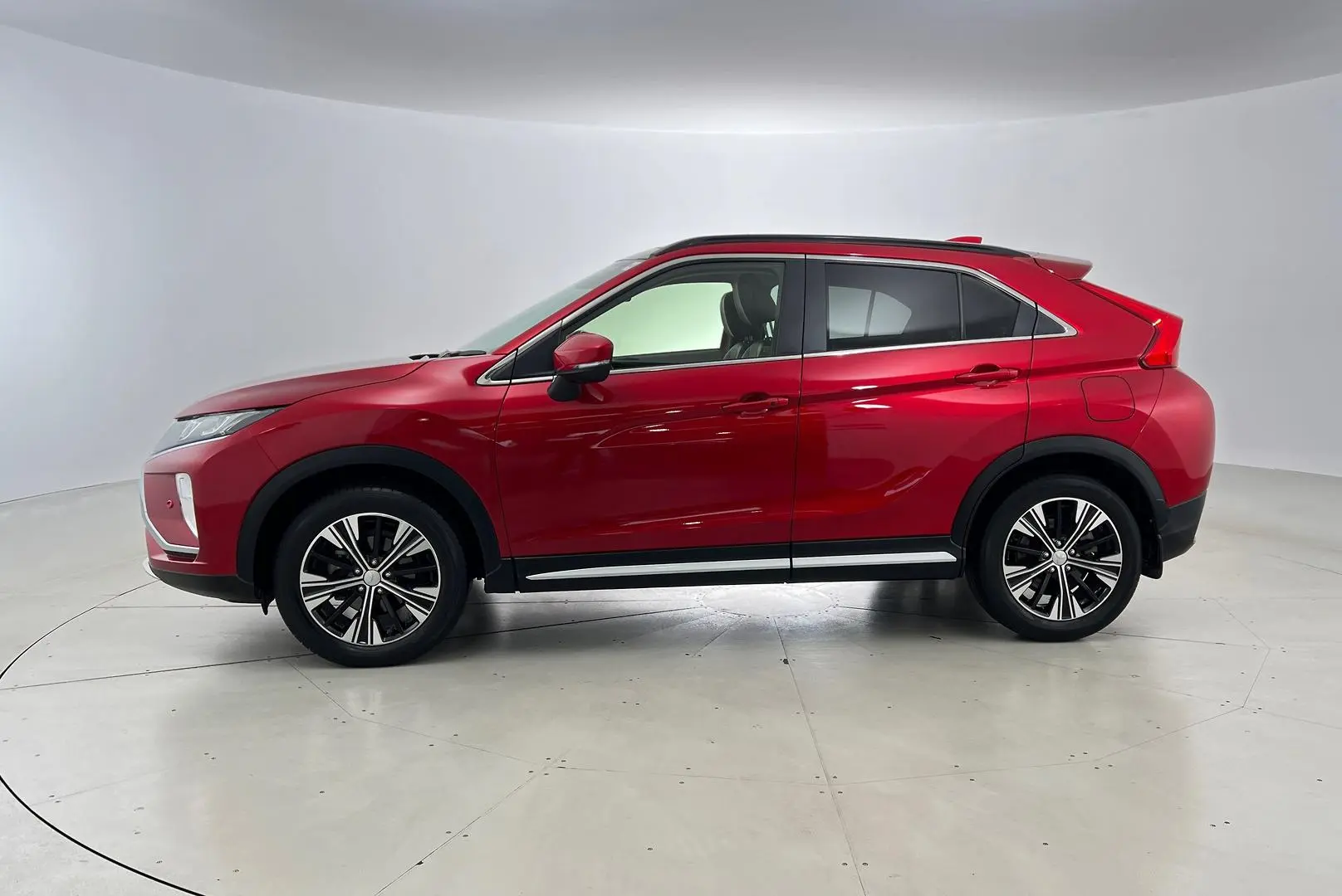 2018 Mitsubishi Eclipse Cross Image 6