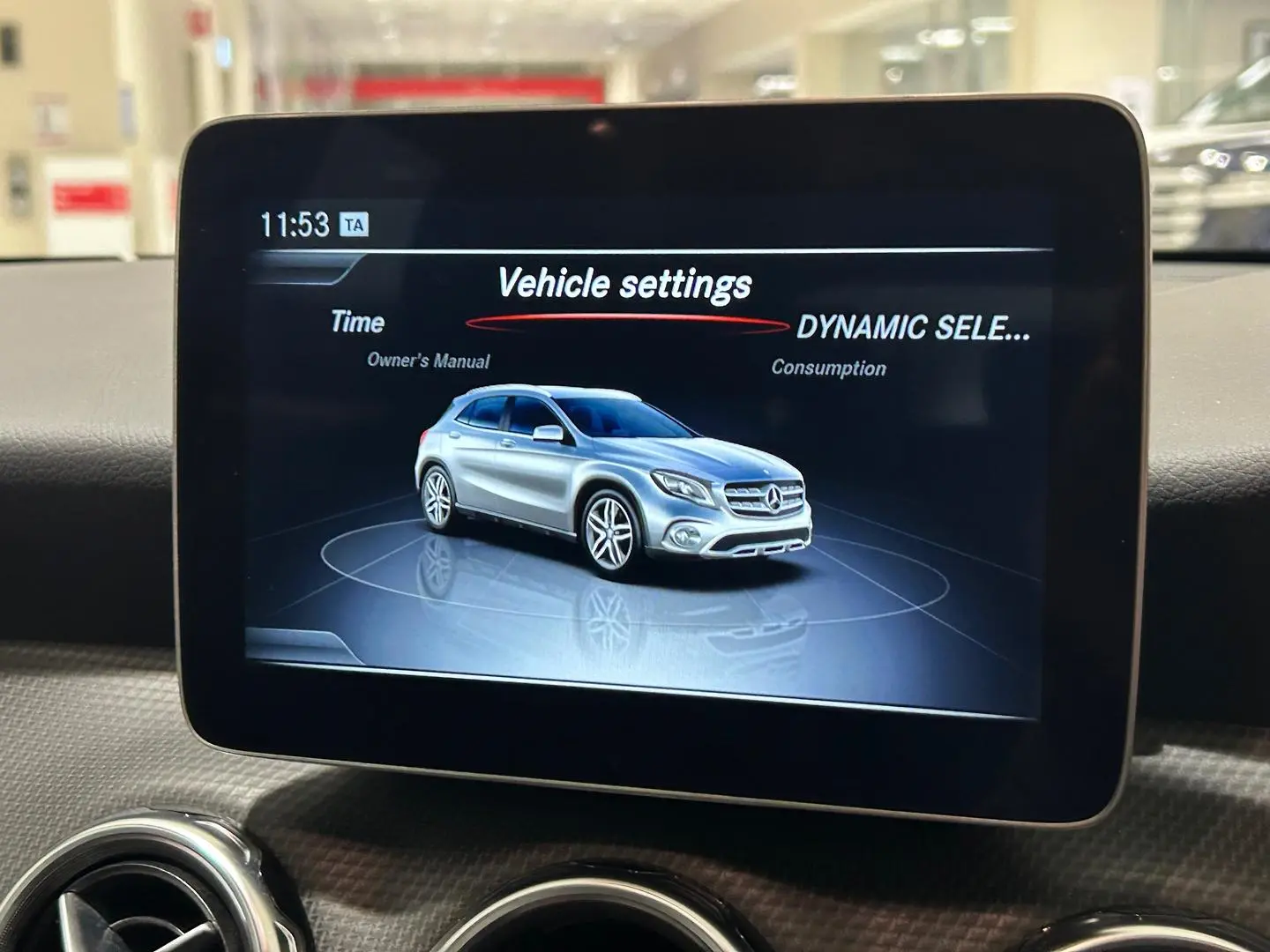 2019 Mercedes-Benz GLA-Class Gallery Image 15