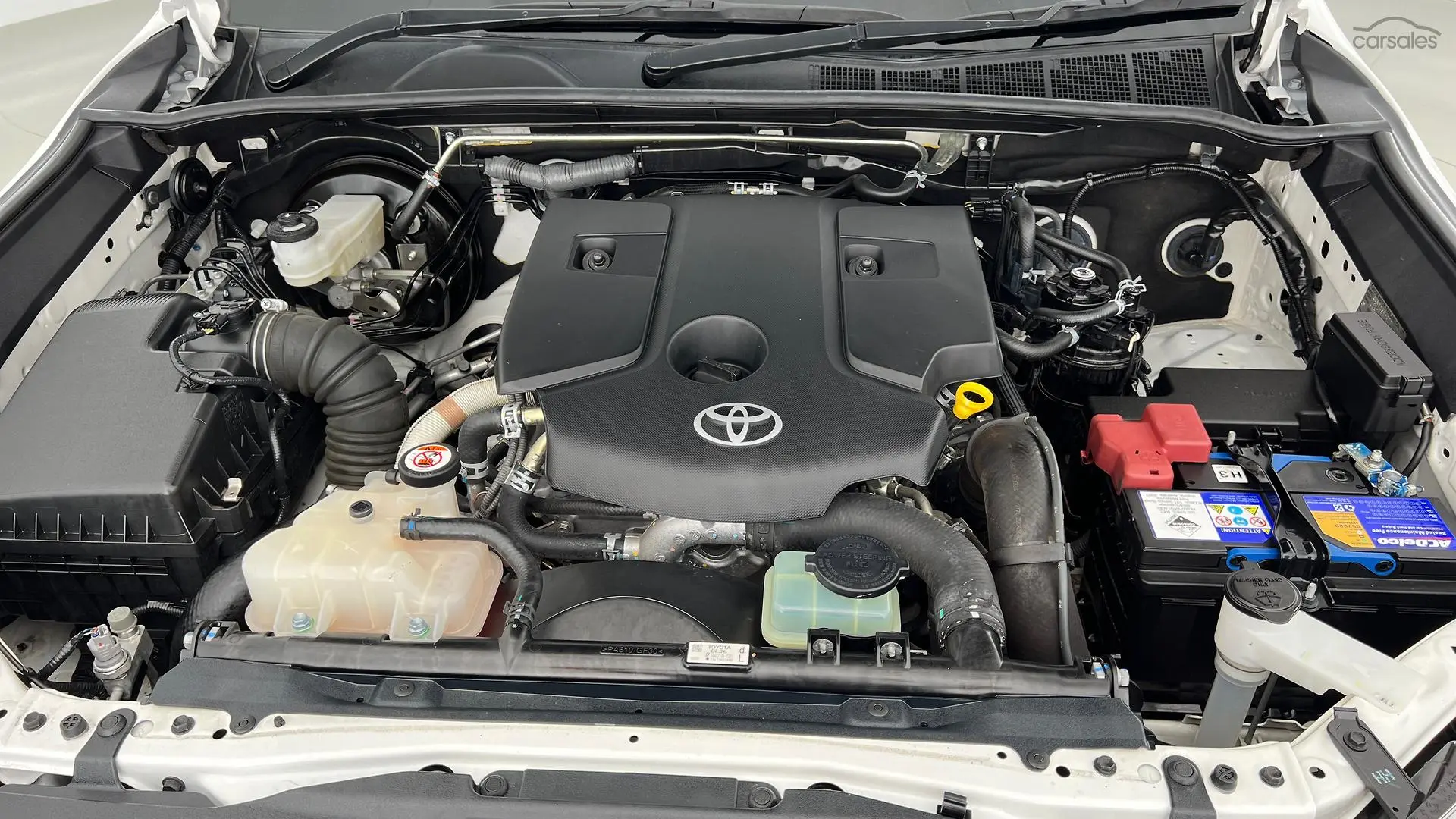 2017 Toyota Hilux Image 23