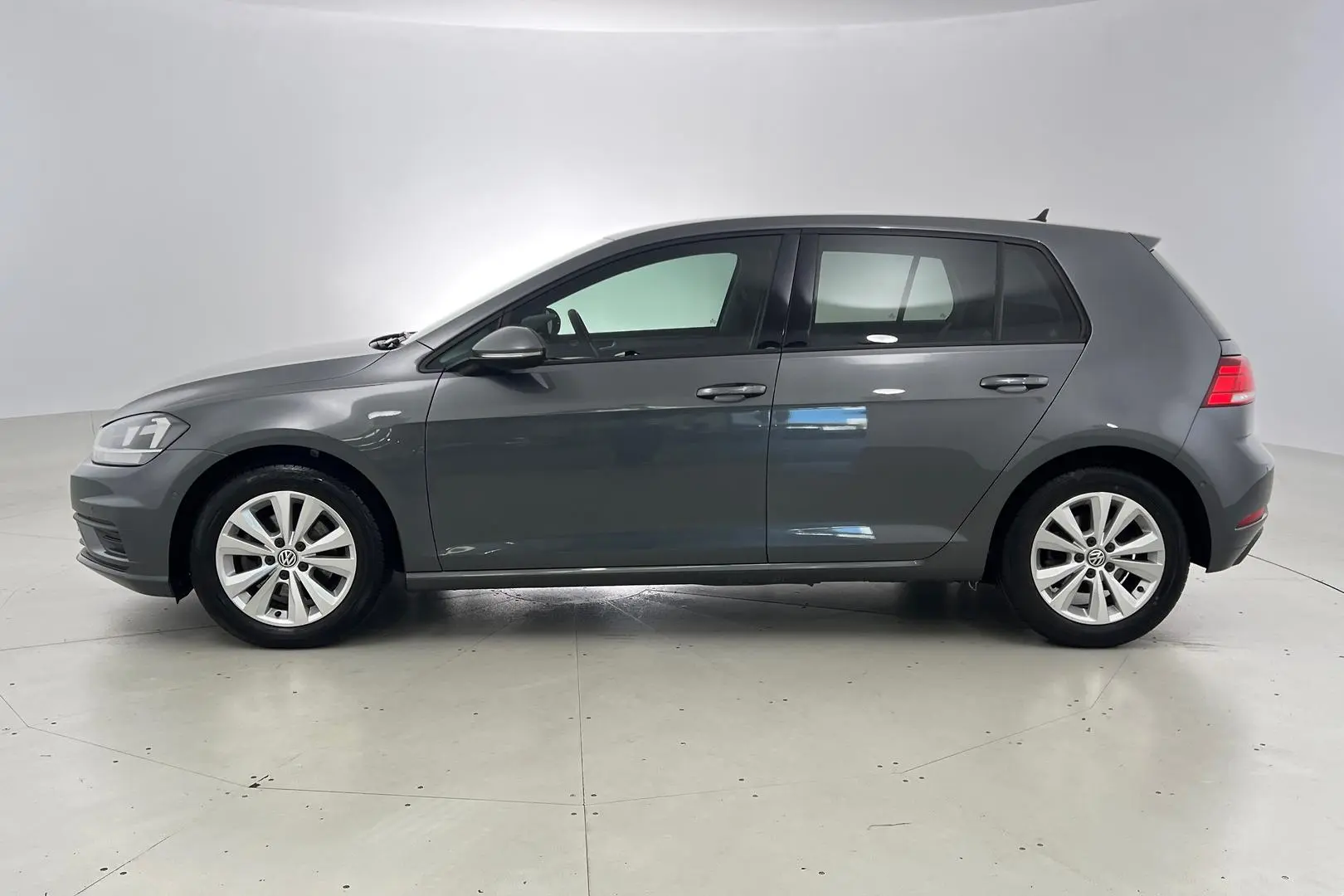 2018 Volkswagen Golf Gallery Image 7