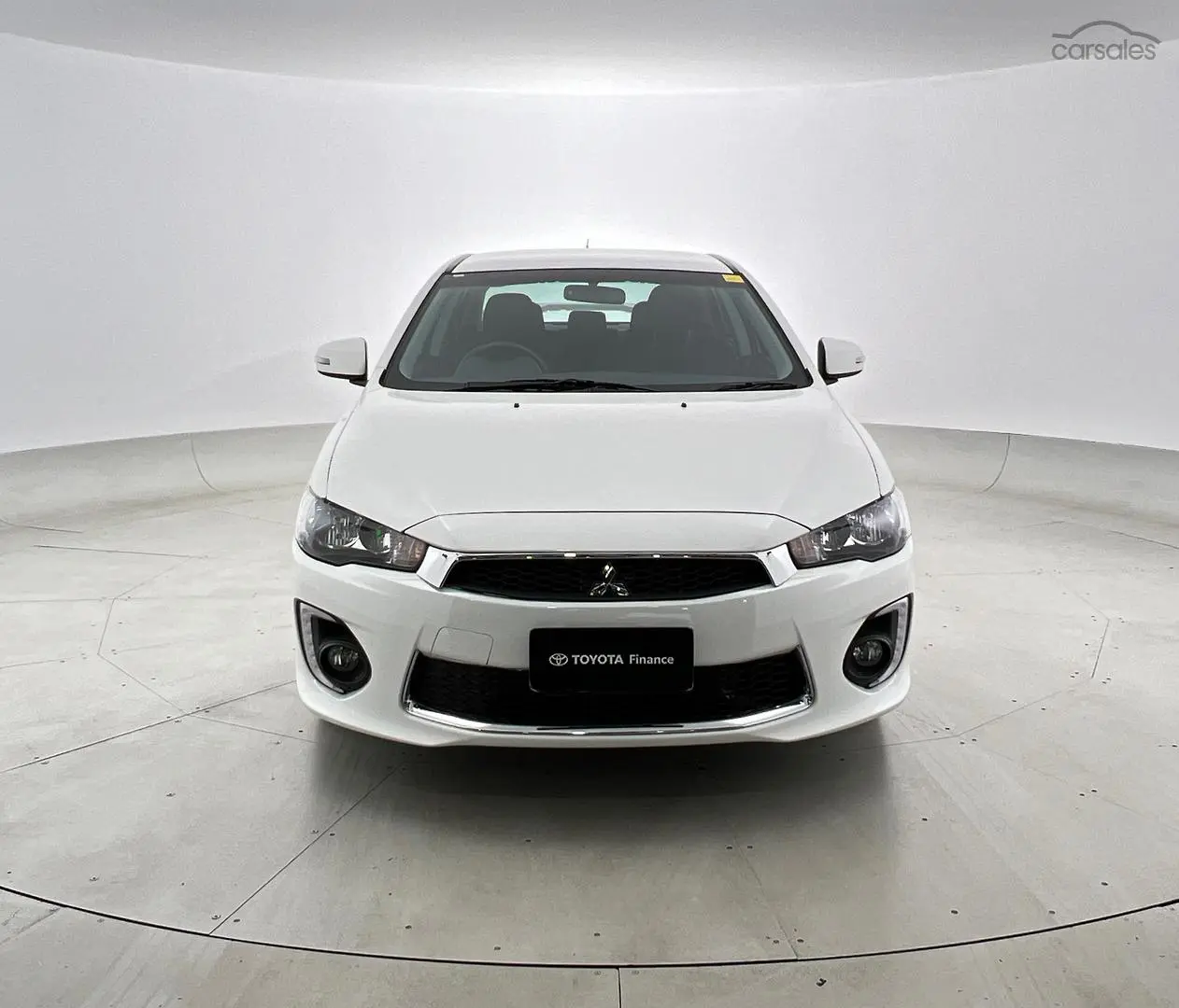 2017 Mitsubishi Lancer Image 9