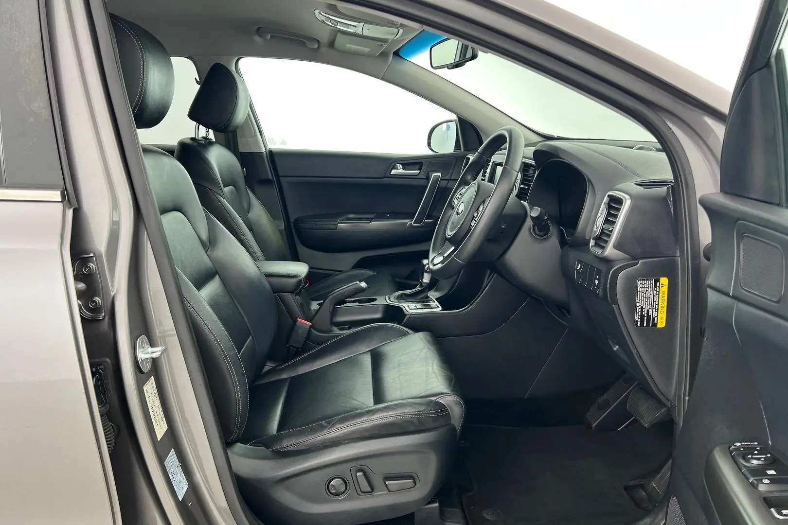 2017 Kia Sportage Gallery Image 14