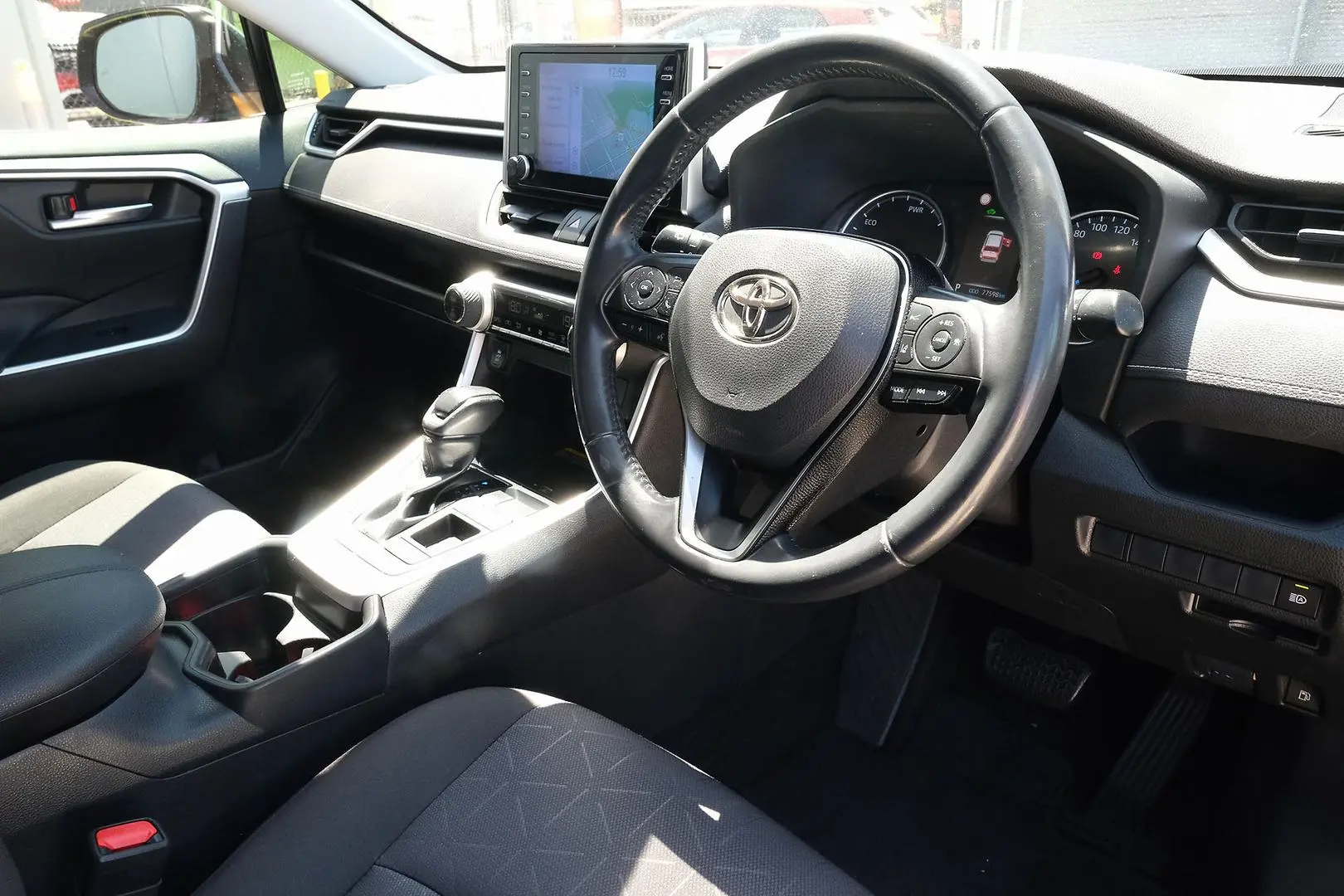 2019 Toyota Rav4 Gallery Image 7