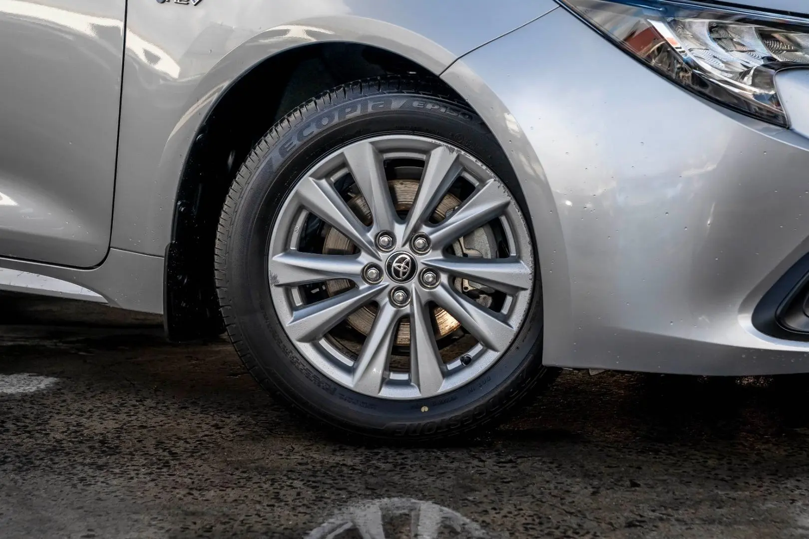 2024 Toyota Corolla Gallery Image 6