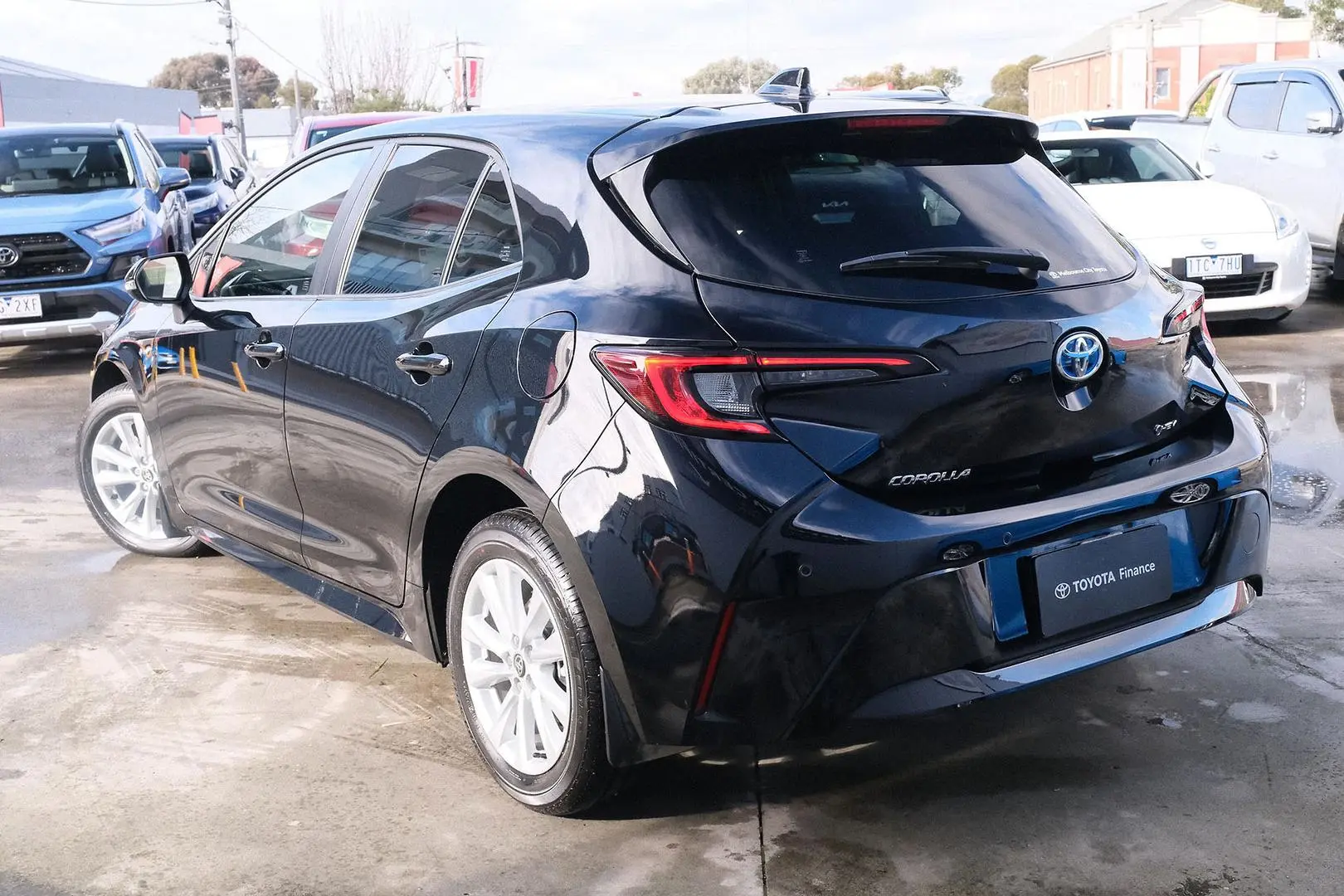 2024 Toyota Corolla Gallery Image 2